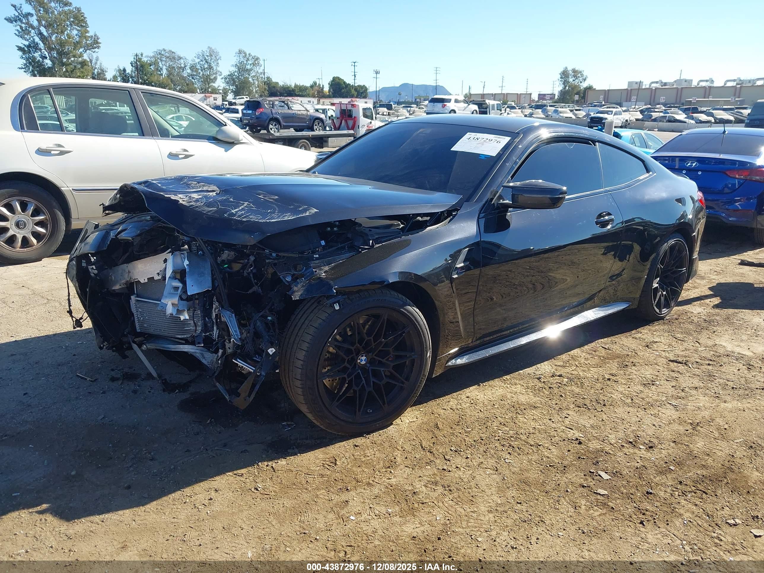BMW M4 image 2