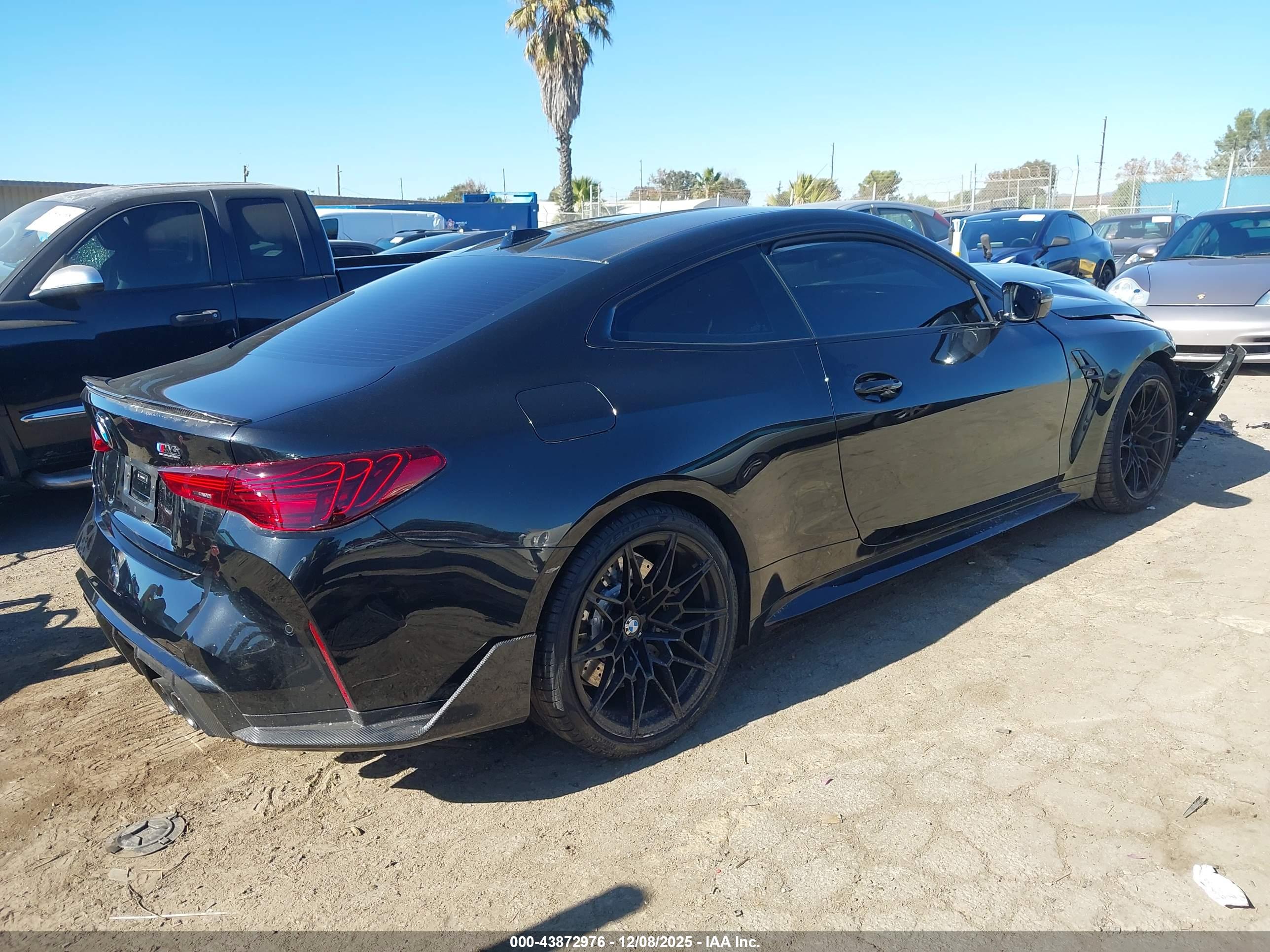 BMW M4 image 4