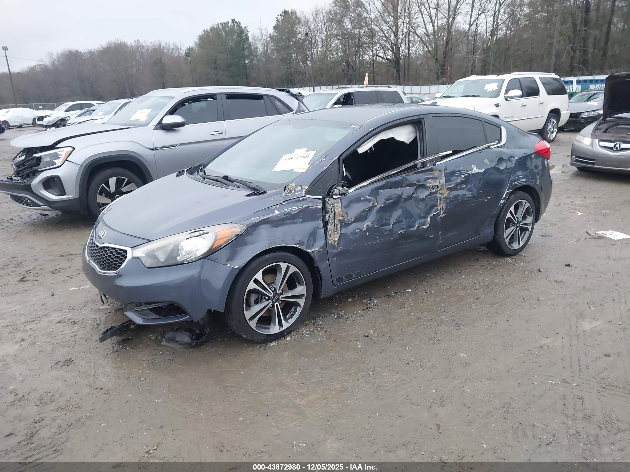 KIA FORTE image 2