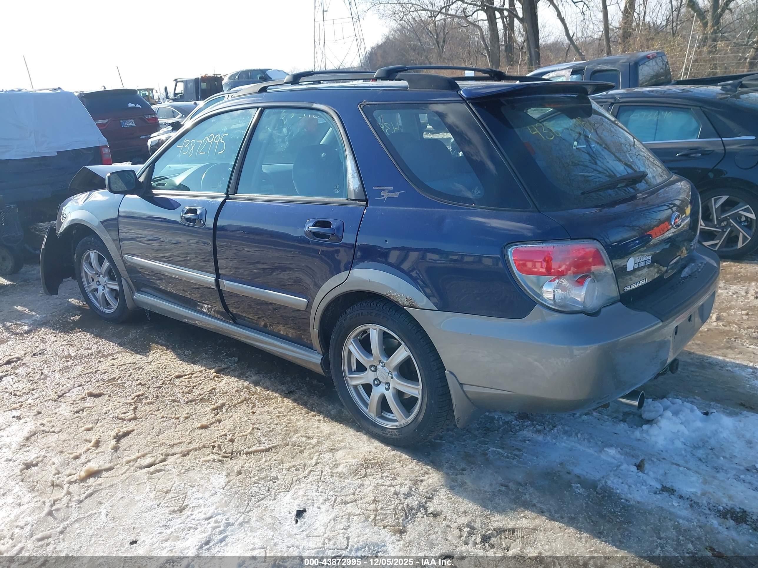 SUBARU IMPREZA image 3