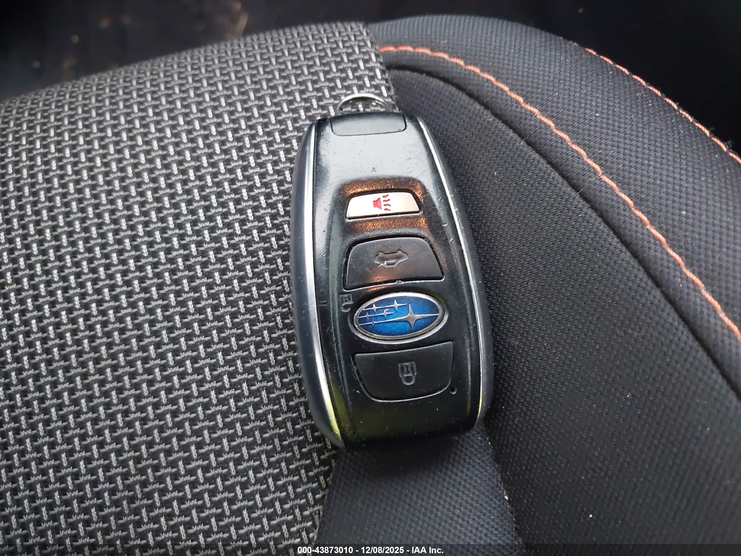 SUBARU CROSSTREK image 11