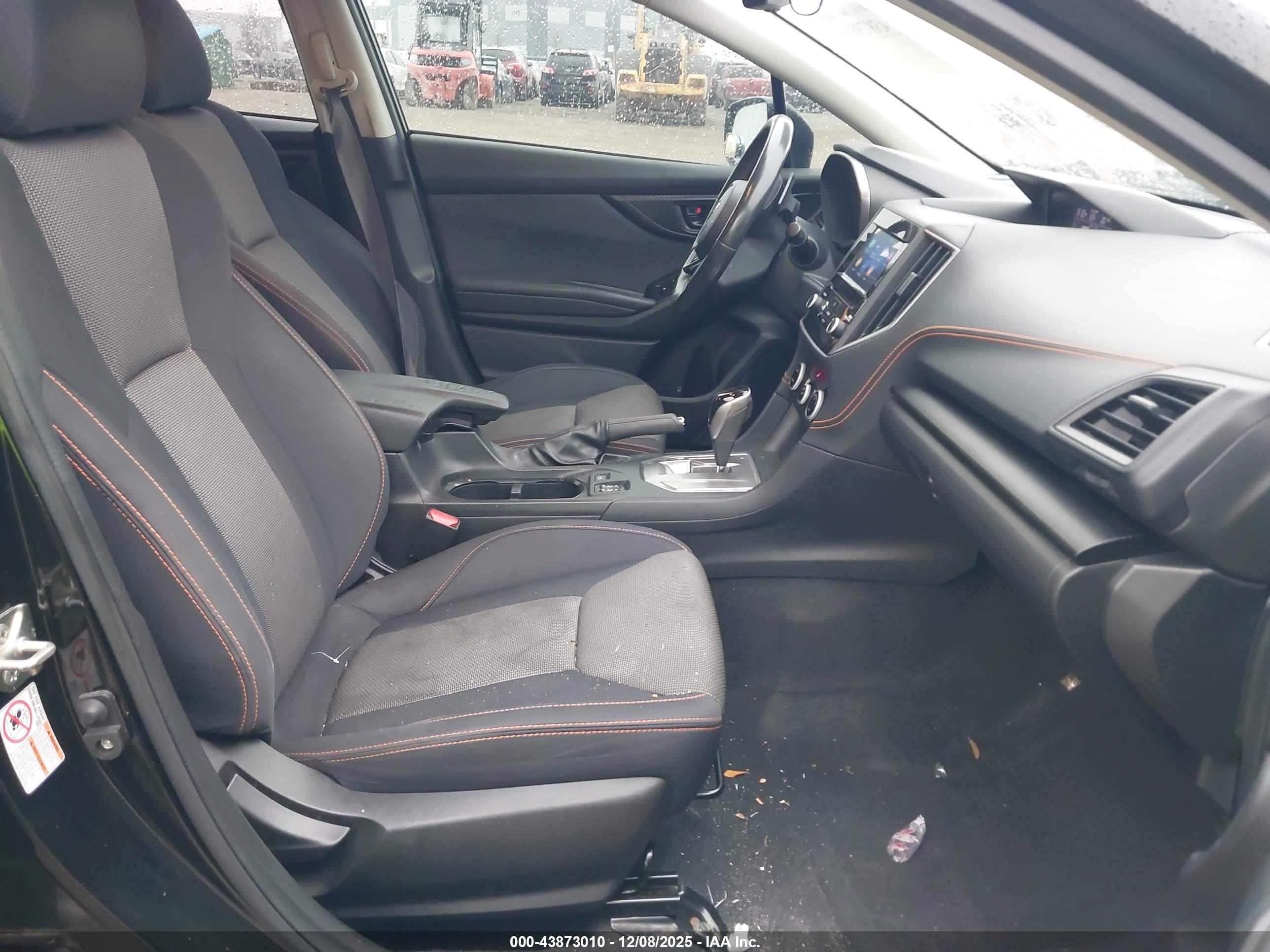 SUBARU CROSSTREK image 5