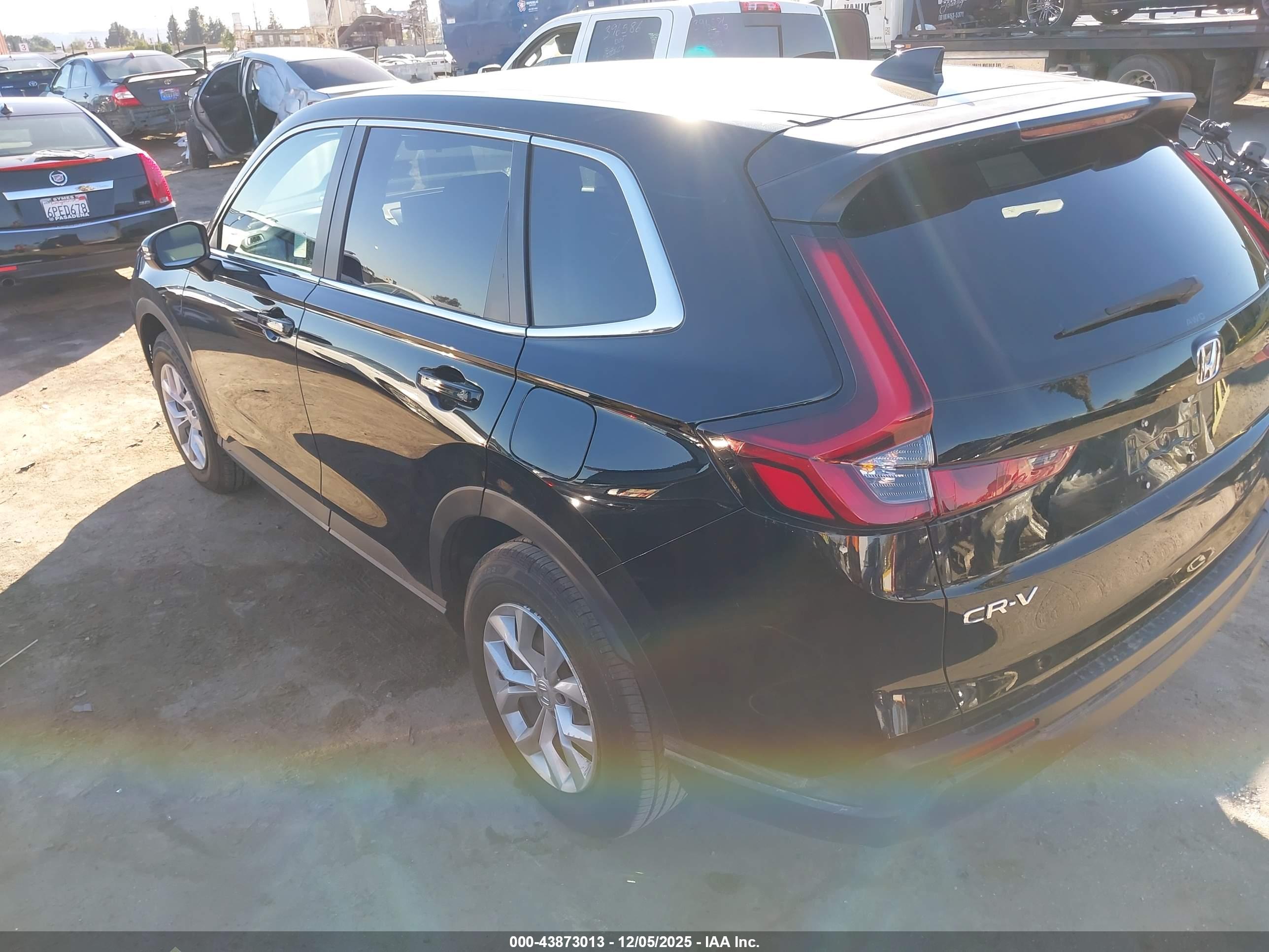 HONDA CR-V image 3