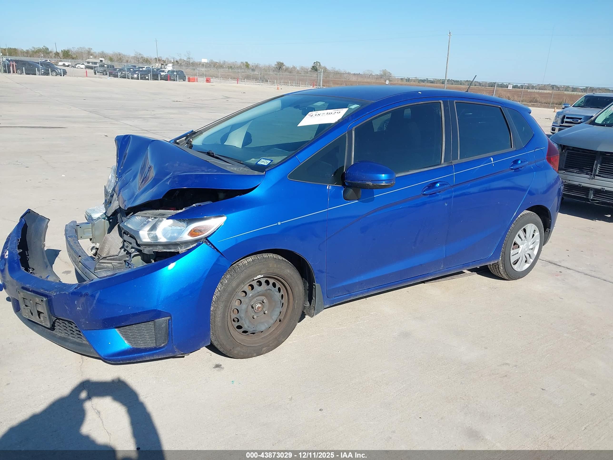 HONDA FIT image 2