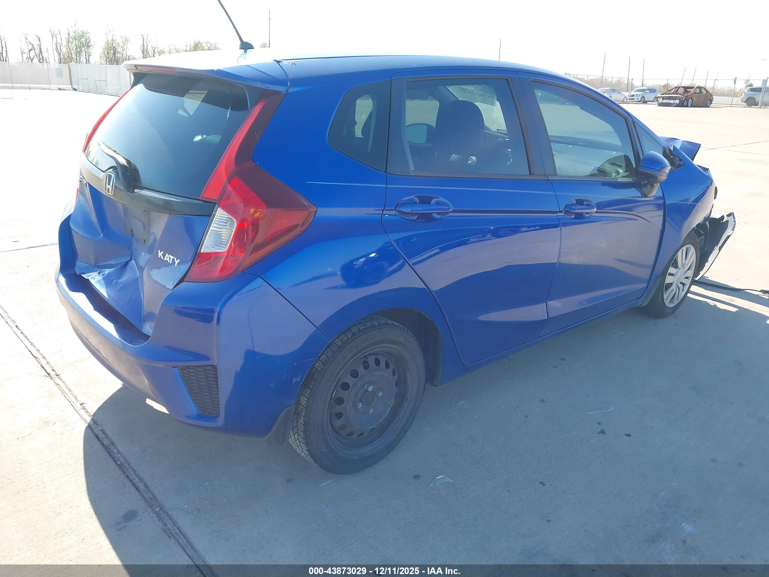 HONDA FIT image 4
