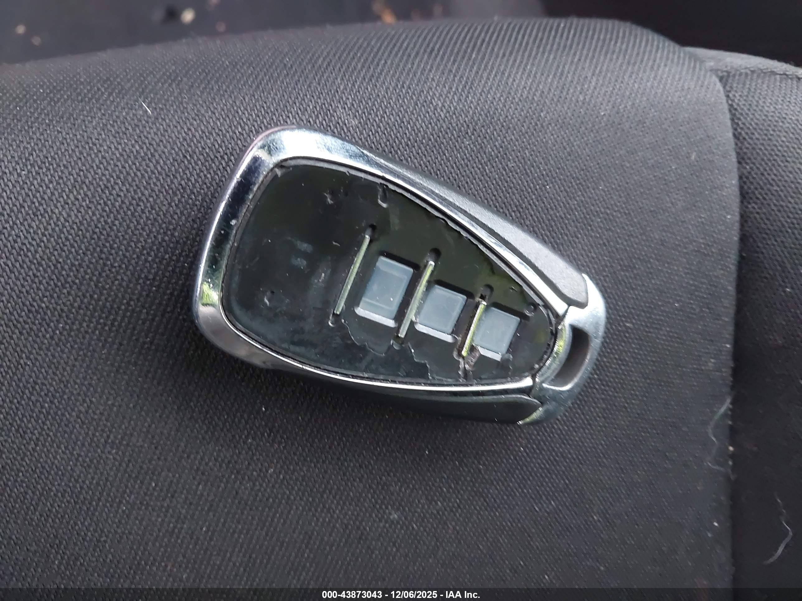 CHEVROLET MALIBU image 11