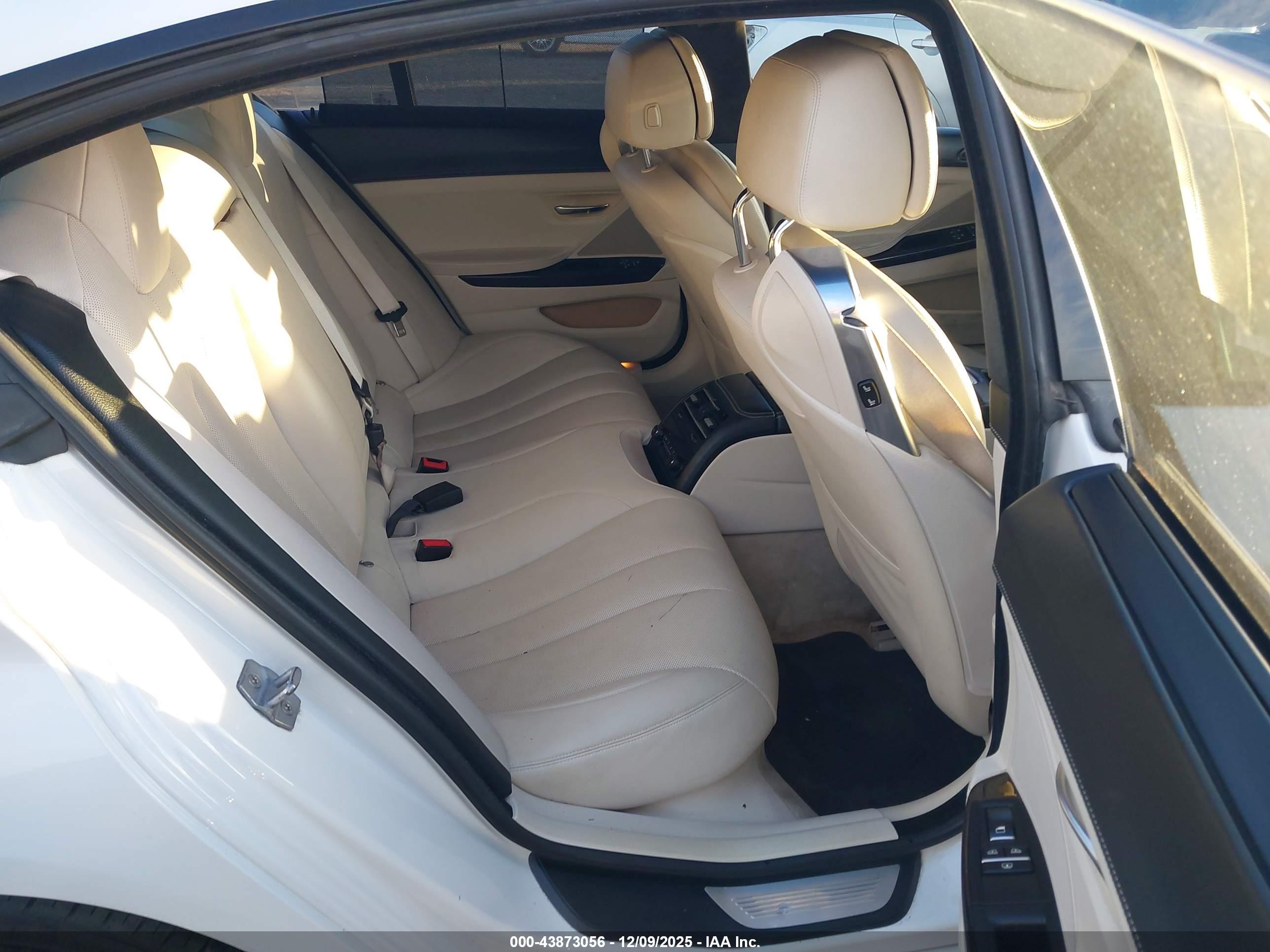 BMW 640I image 8