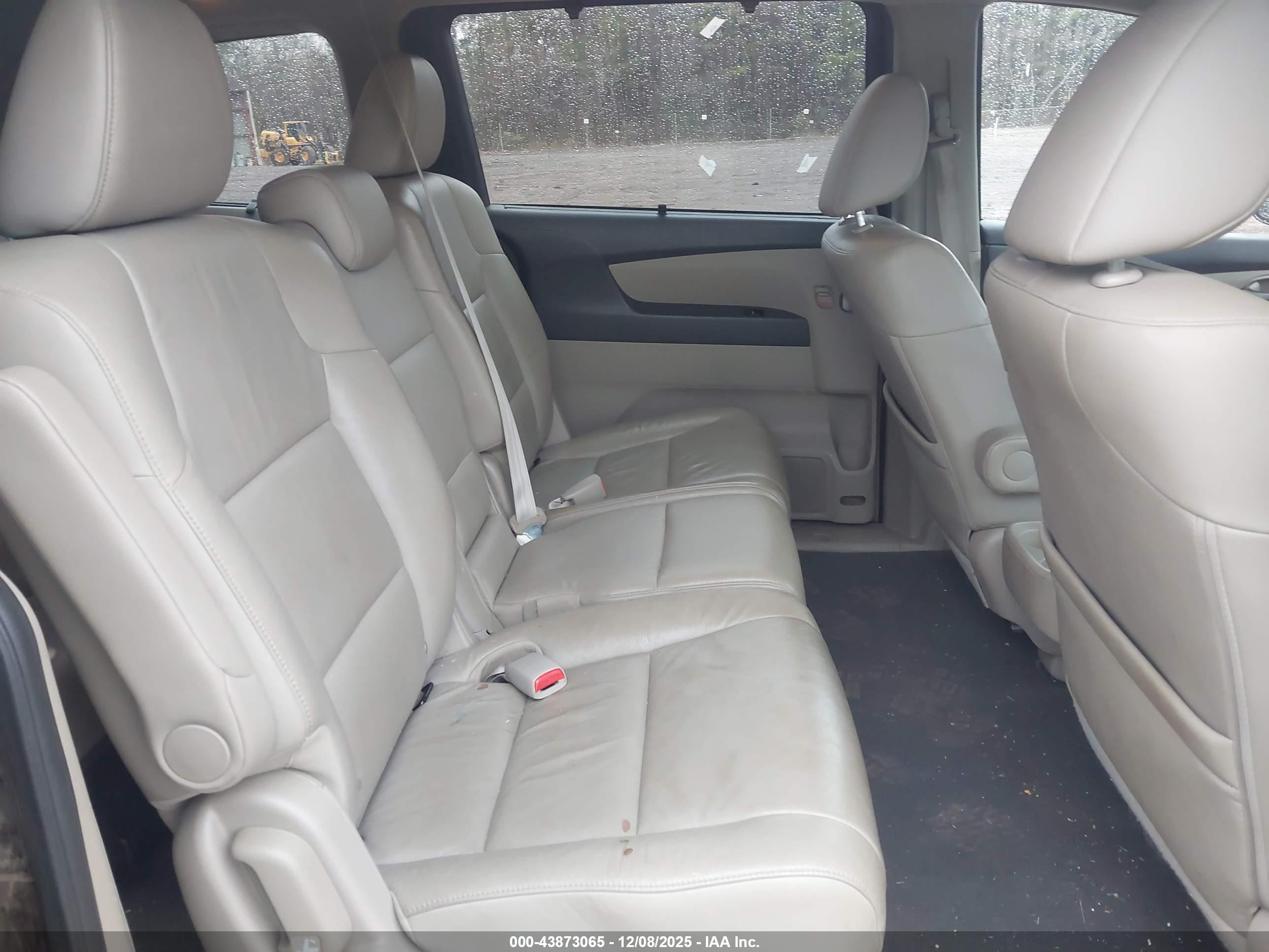 HONDA ODYSSEY image 8