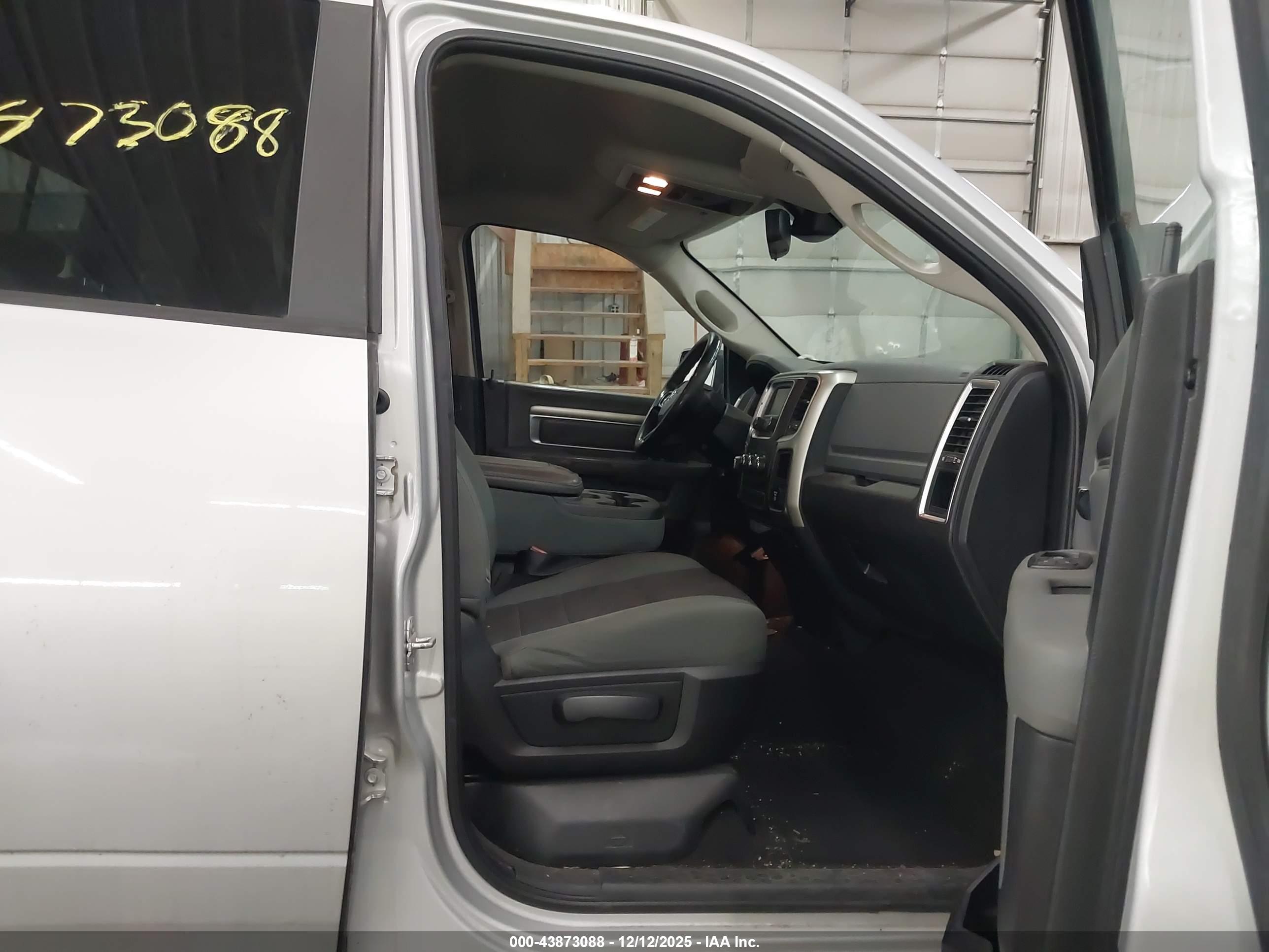RAM 1500 image 5