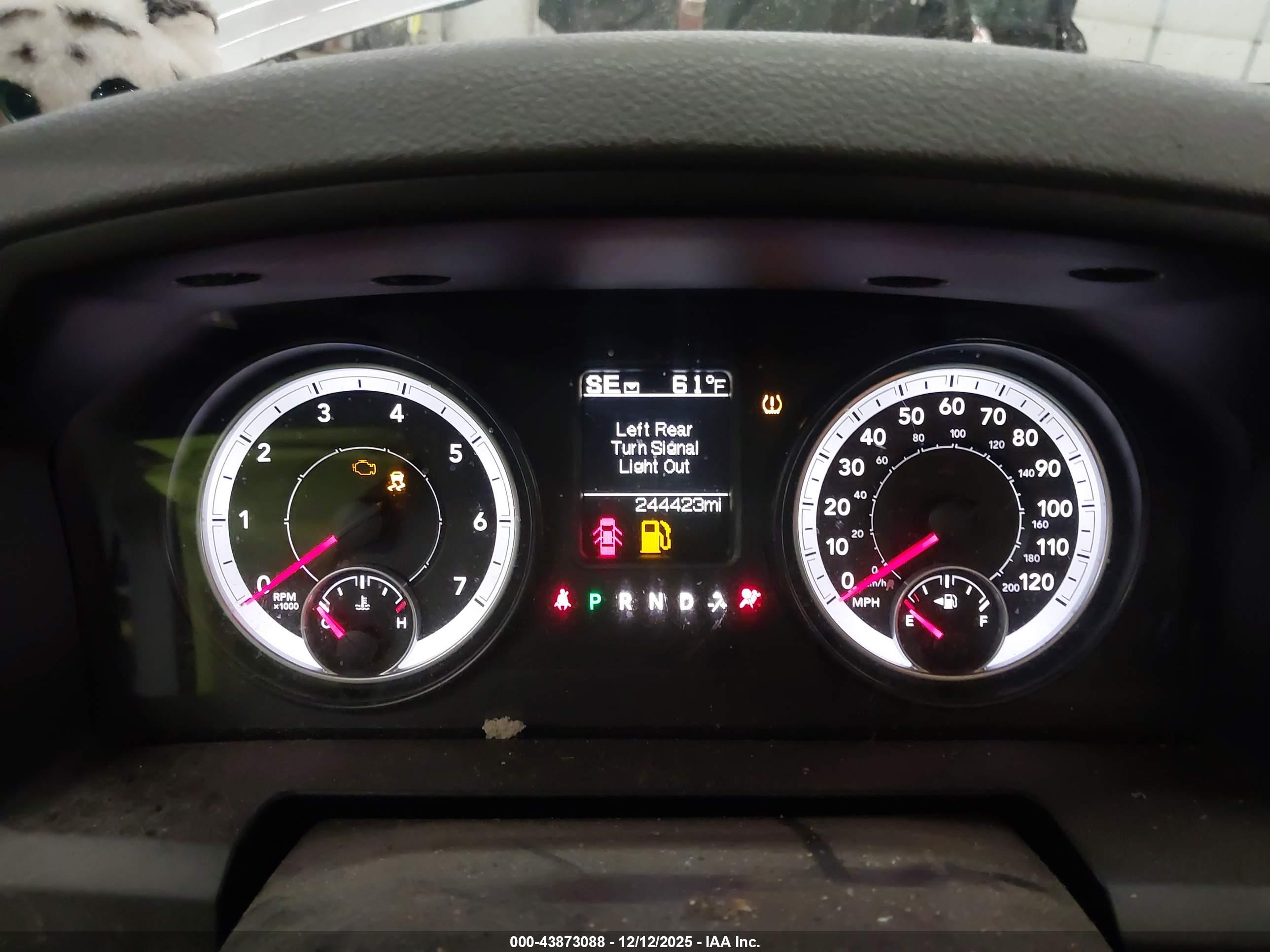 RAM 1500 image 7