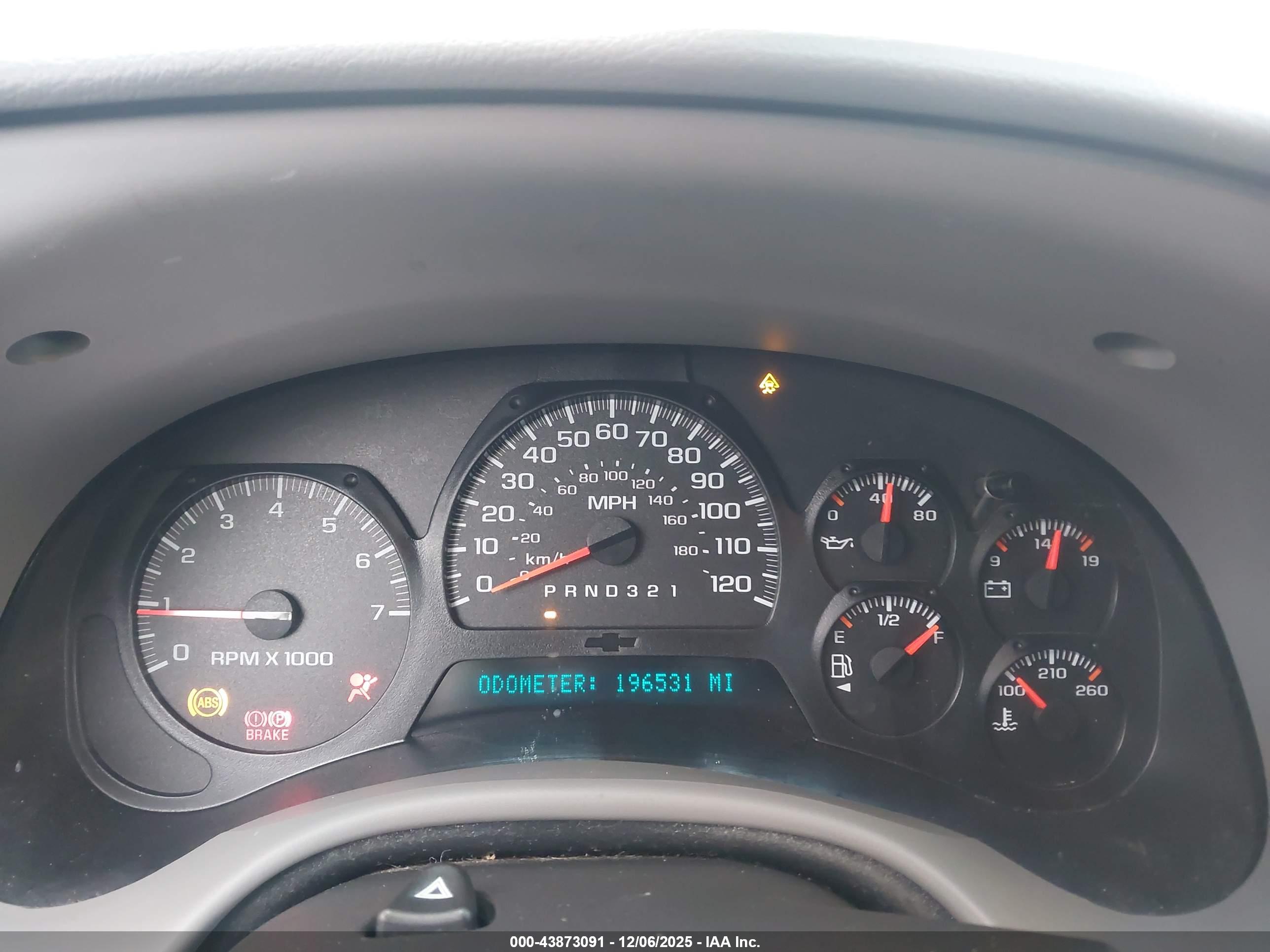 CHEVROLET TRAILBLAZER image 7