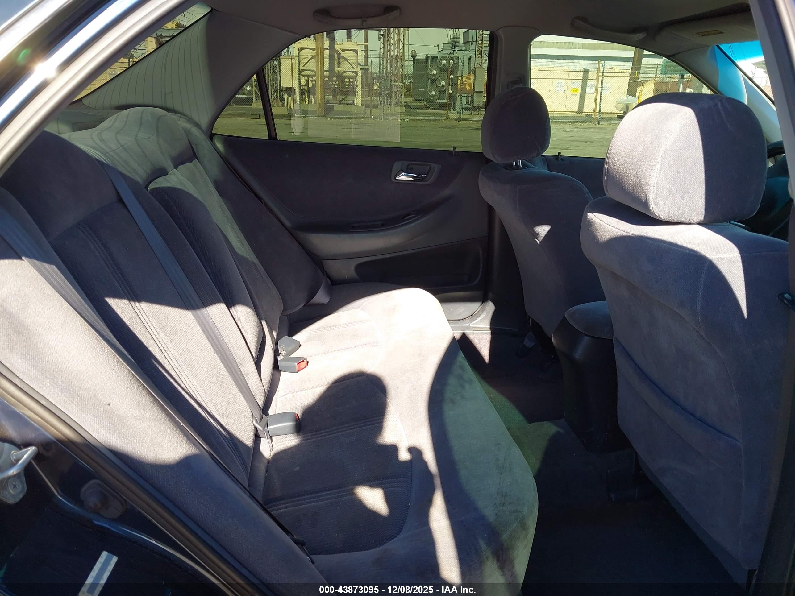 HONDA ACCORD image 8