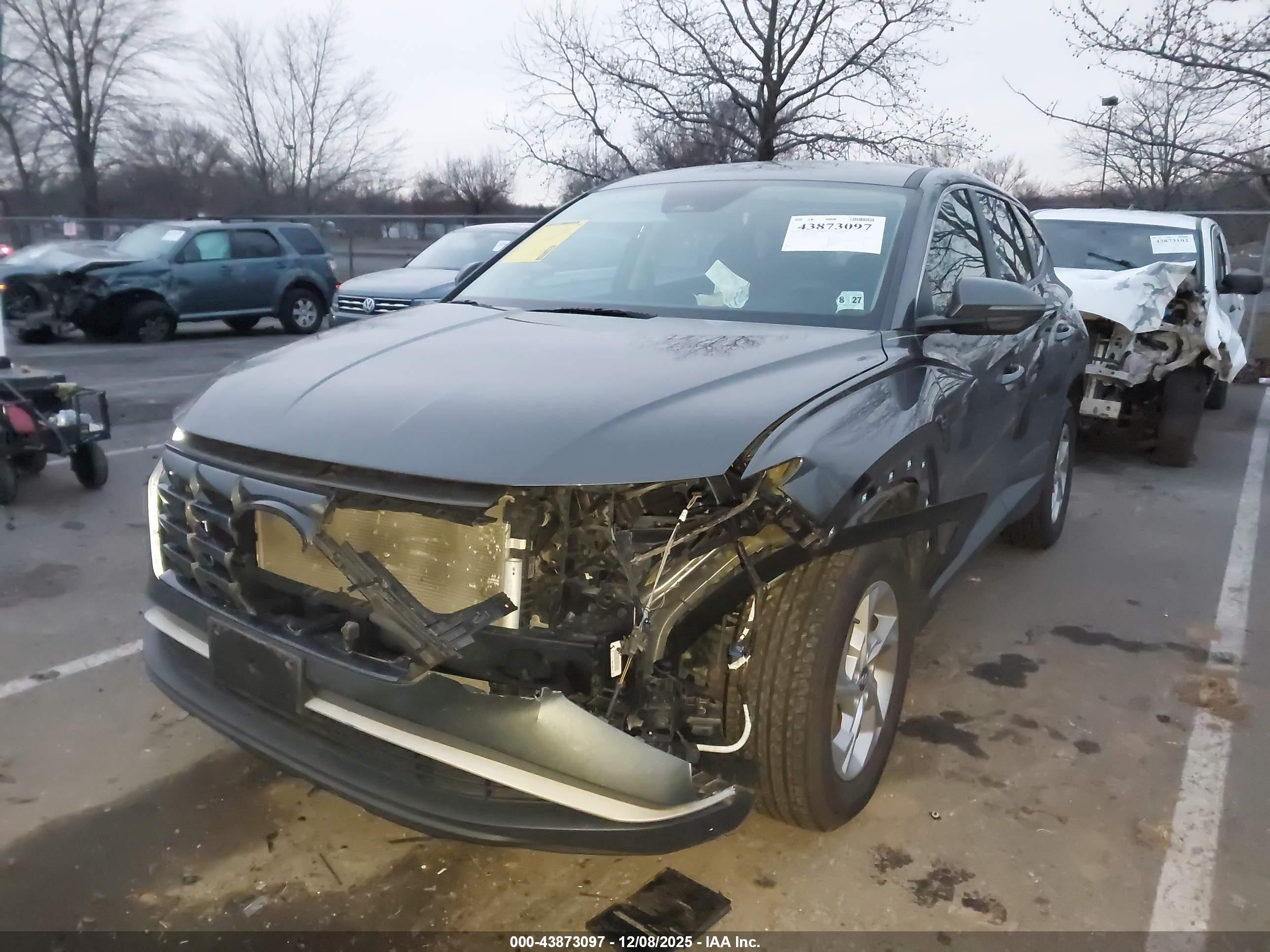 HYUNDAI TUCSON image 2