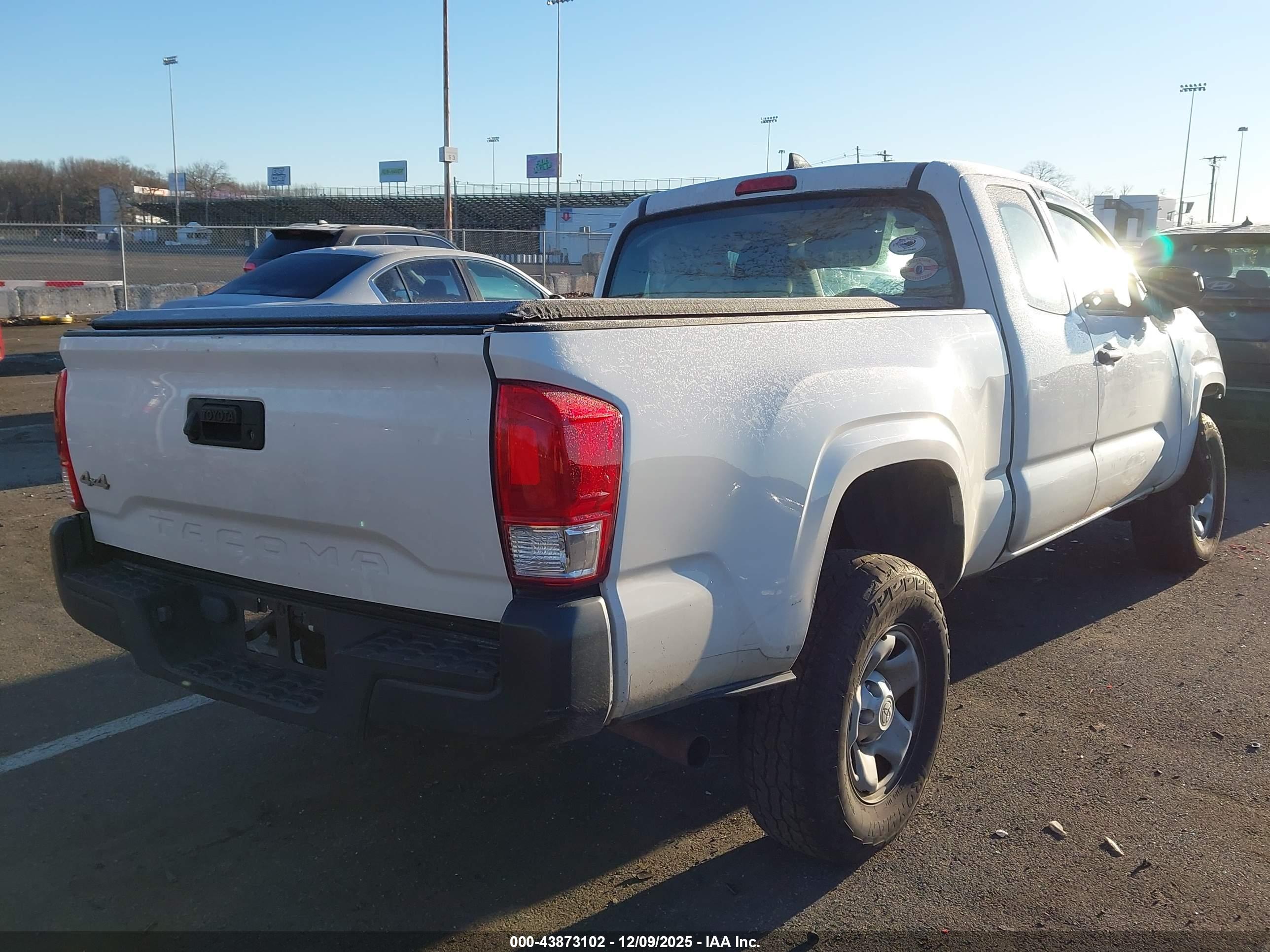 TOYOTA TACOMA image 4