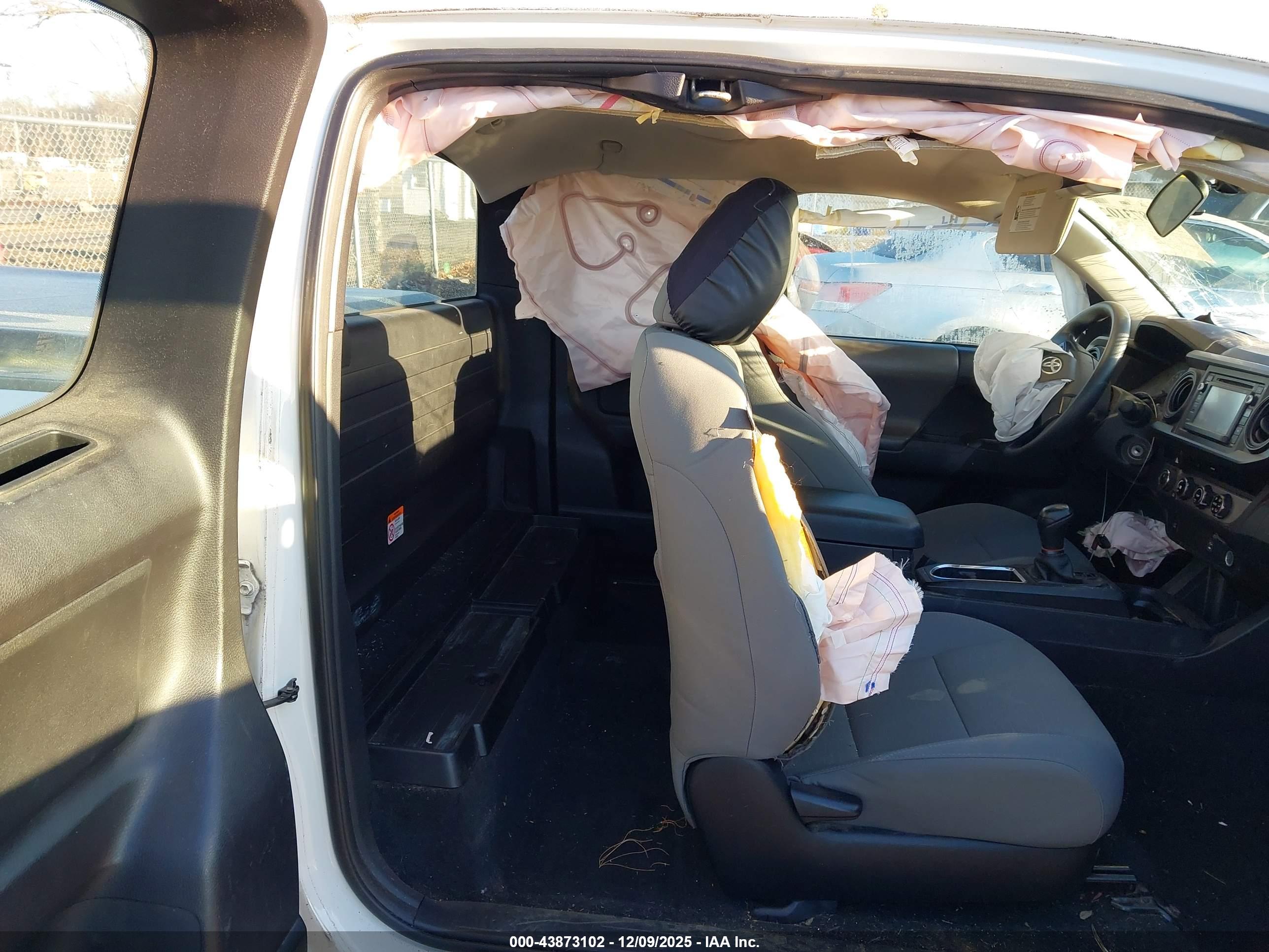 TOYOTA TACOMA image 8