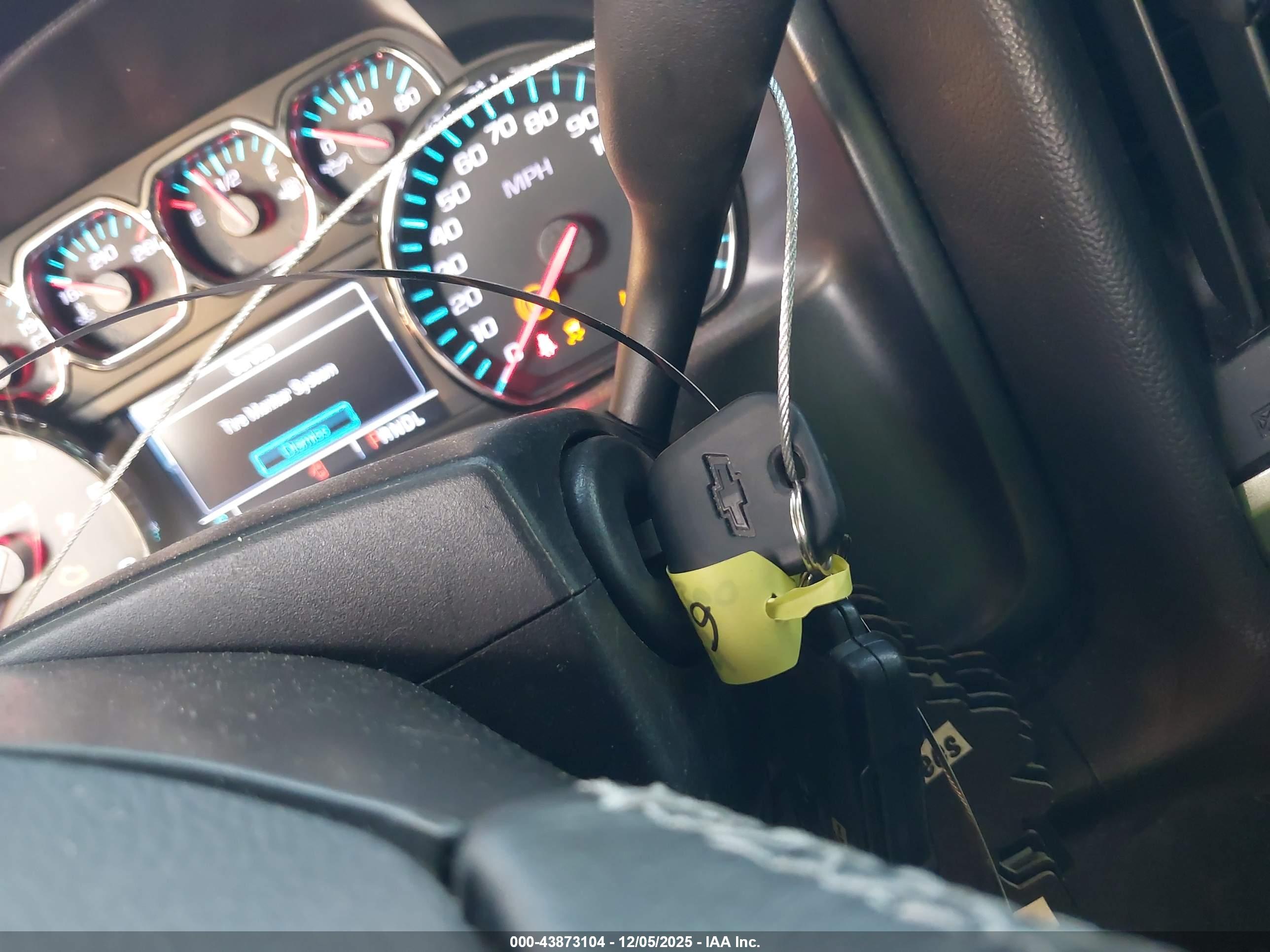 CHEVROLET SILVERADO image 11