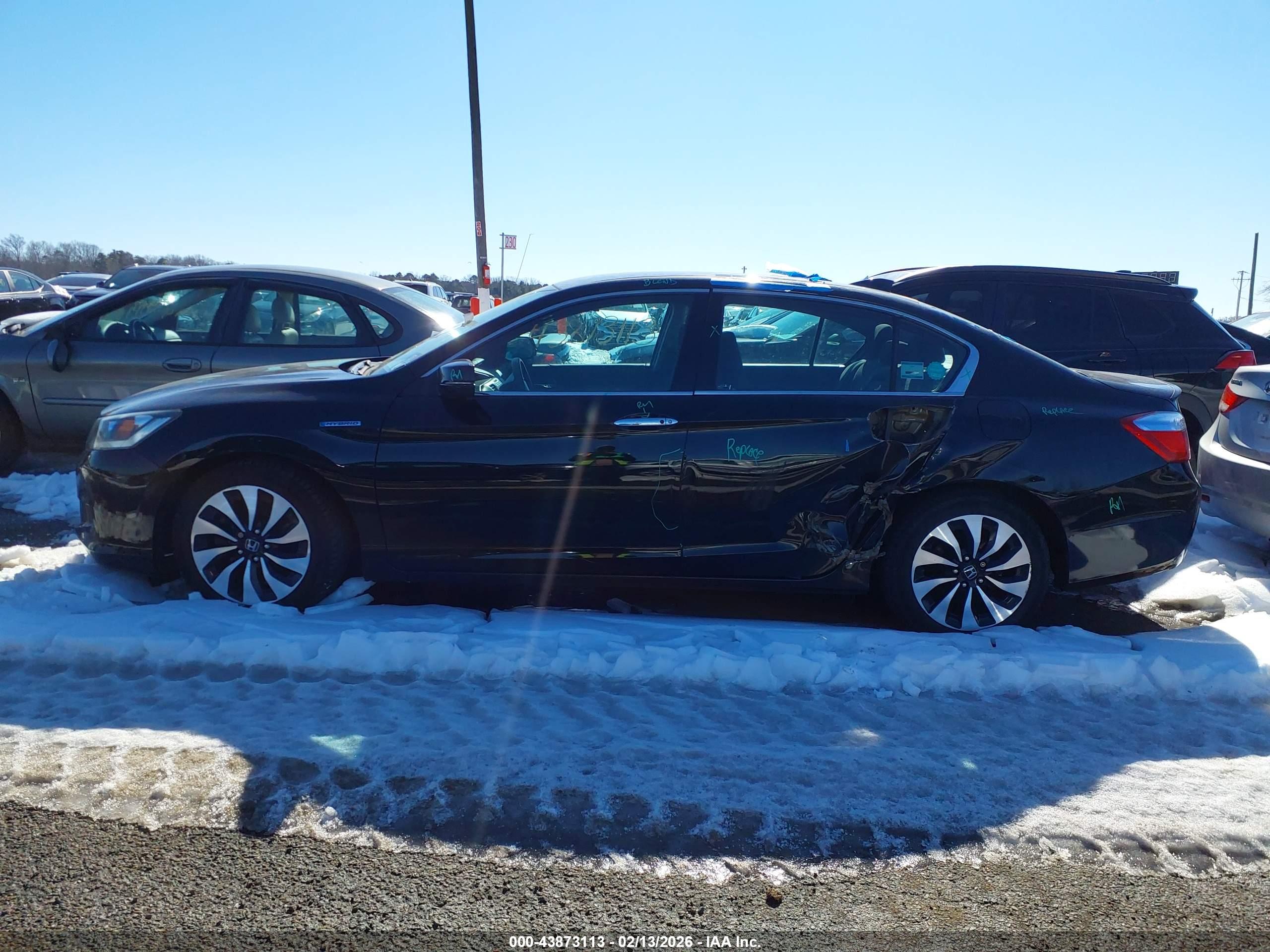 HONDA ACCORD image 6