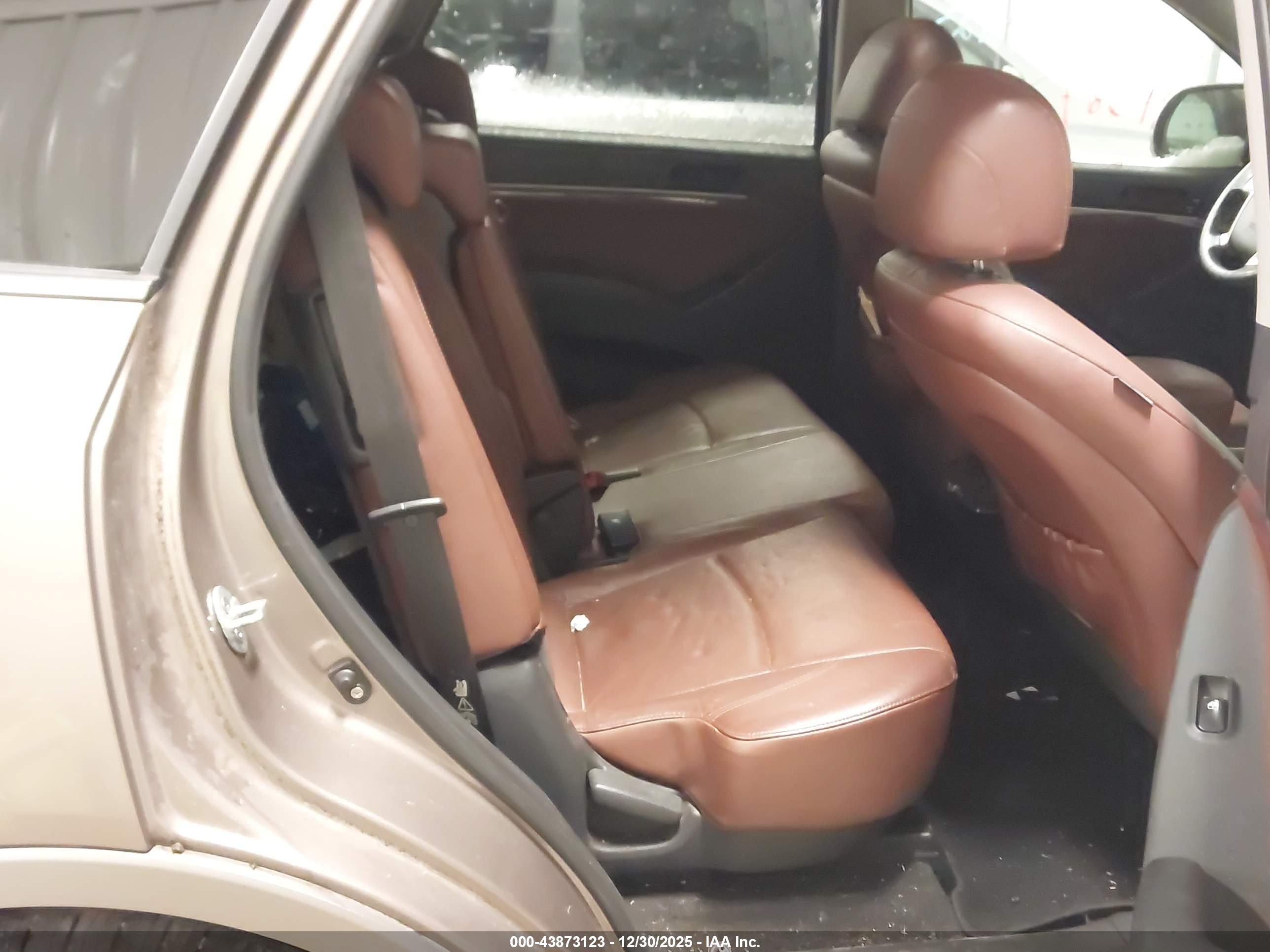 HYUNDAI VERACRUZ image 8
