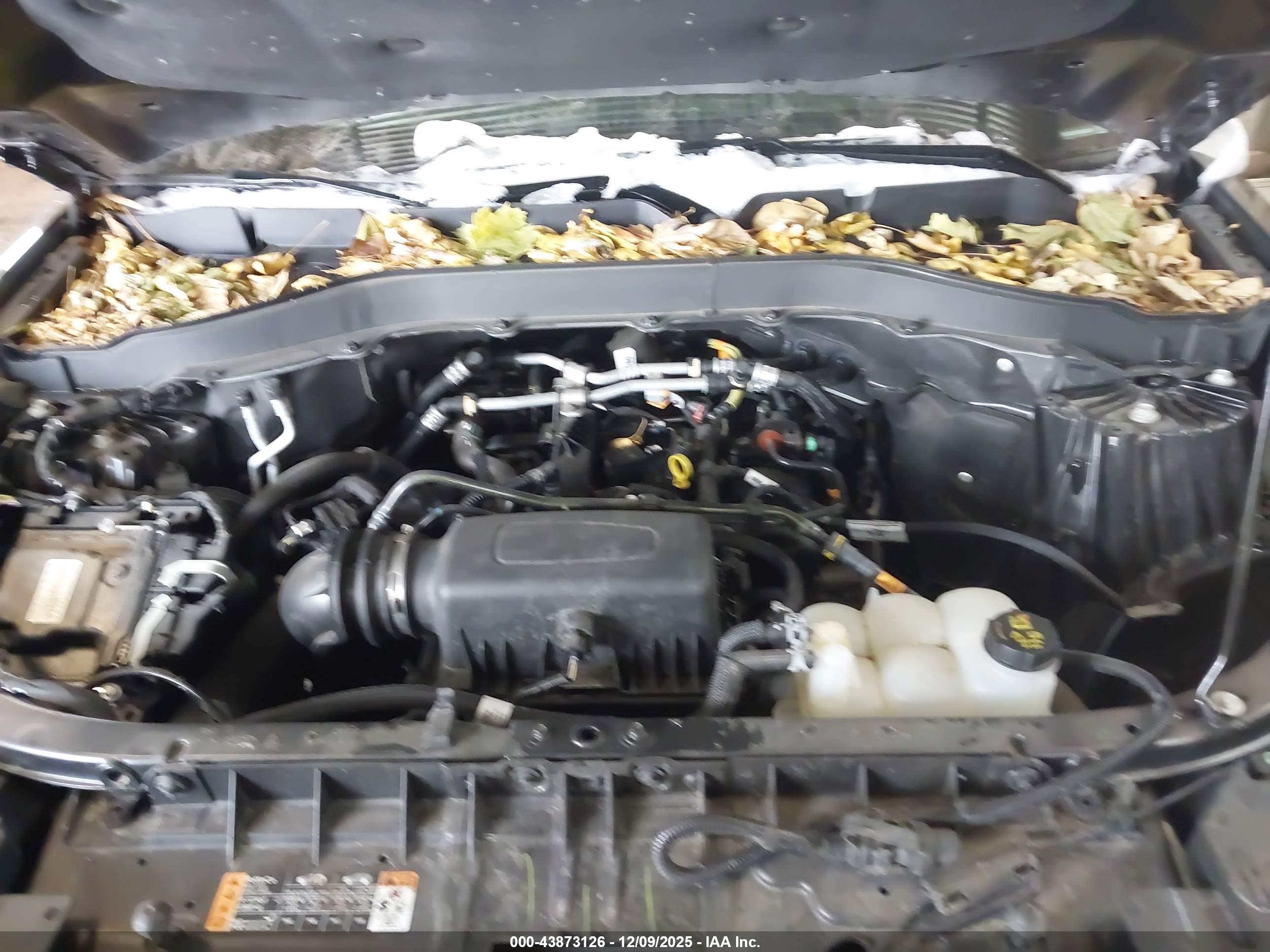 FORD EXPLORER image 10