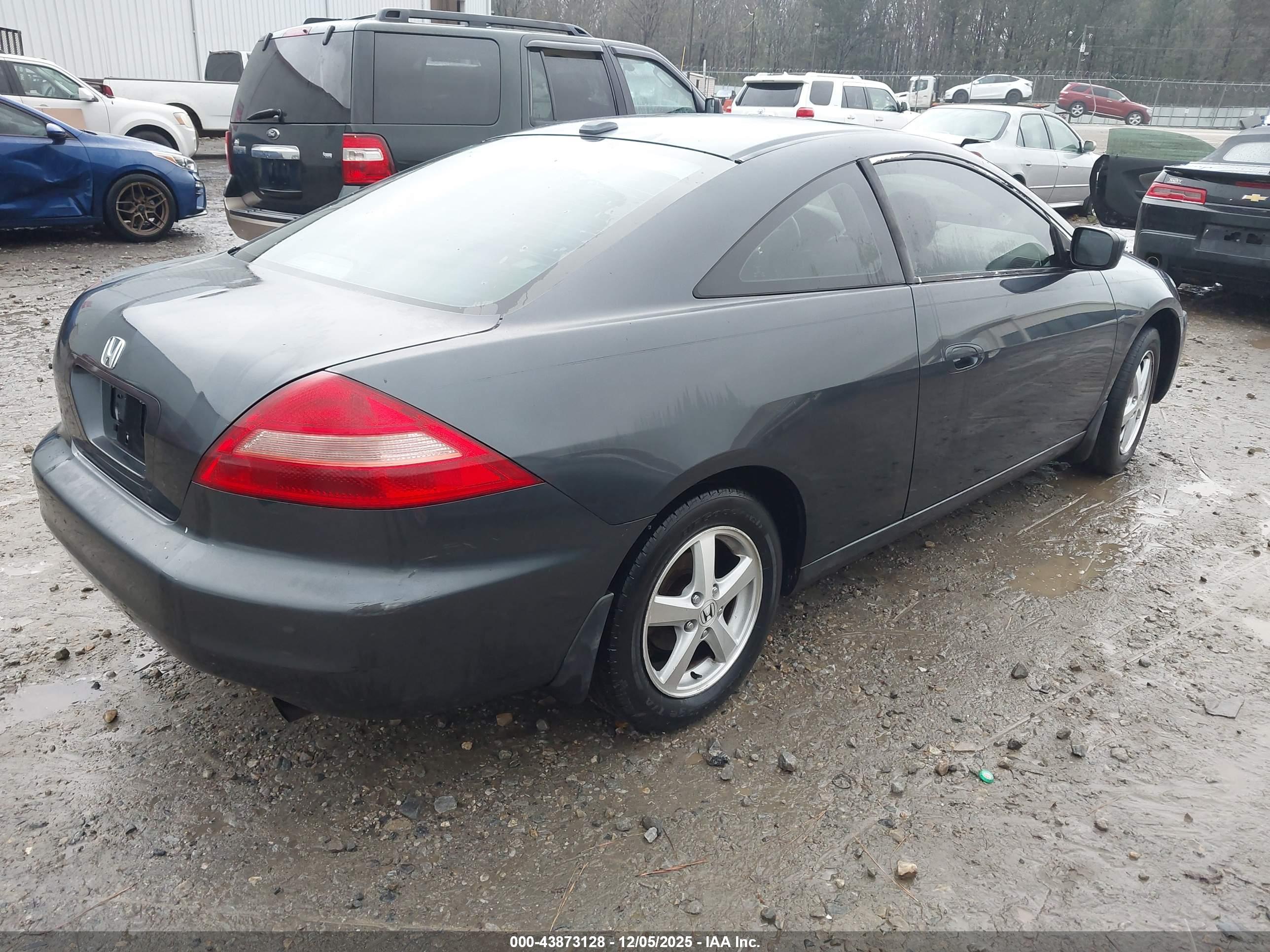 HONDA ACCORD image 4