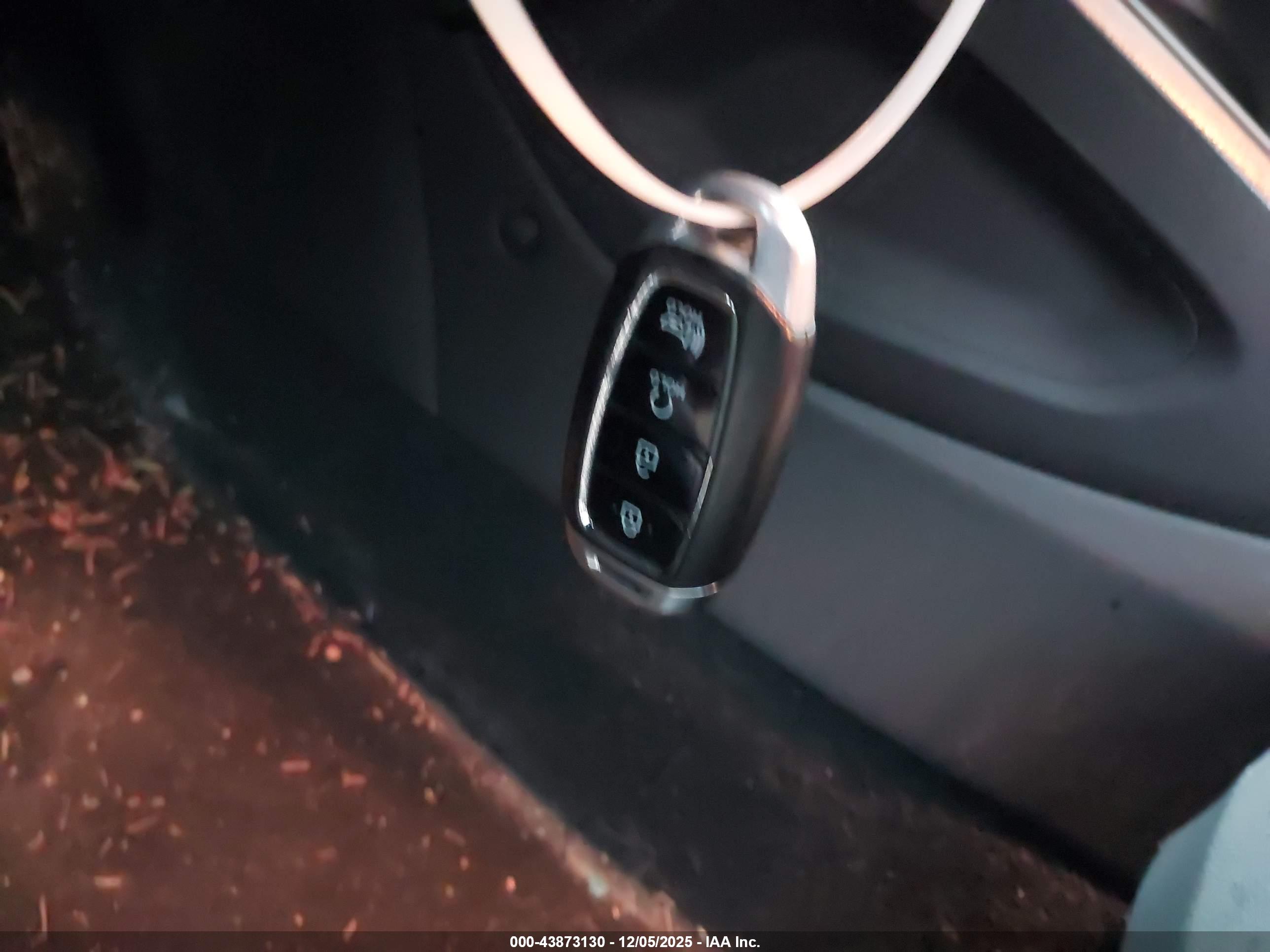 HYUNDAI KONA image 11