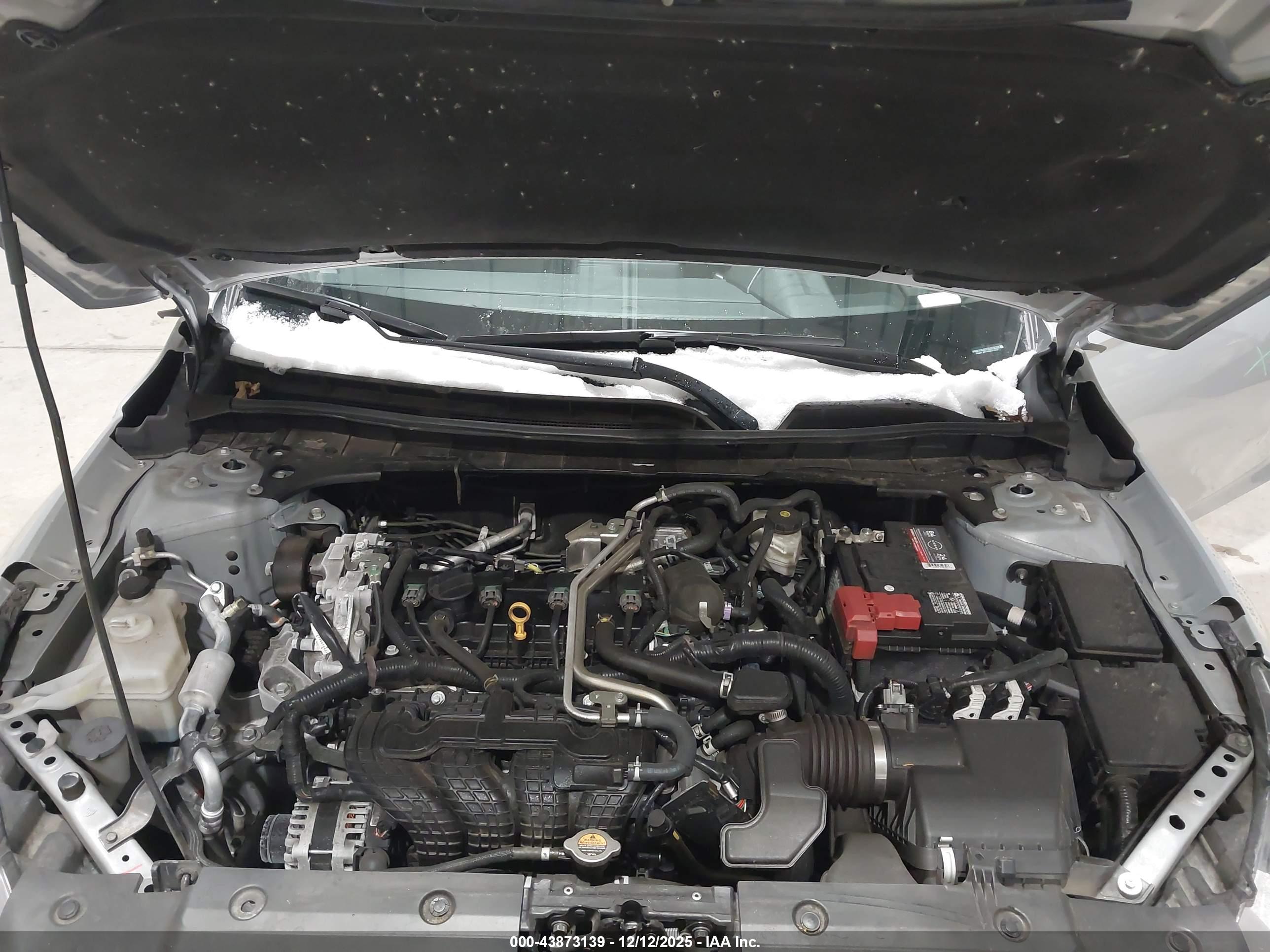 NISSAN ALTIMA image 10