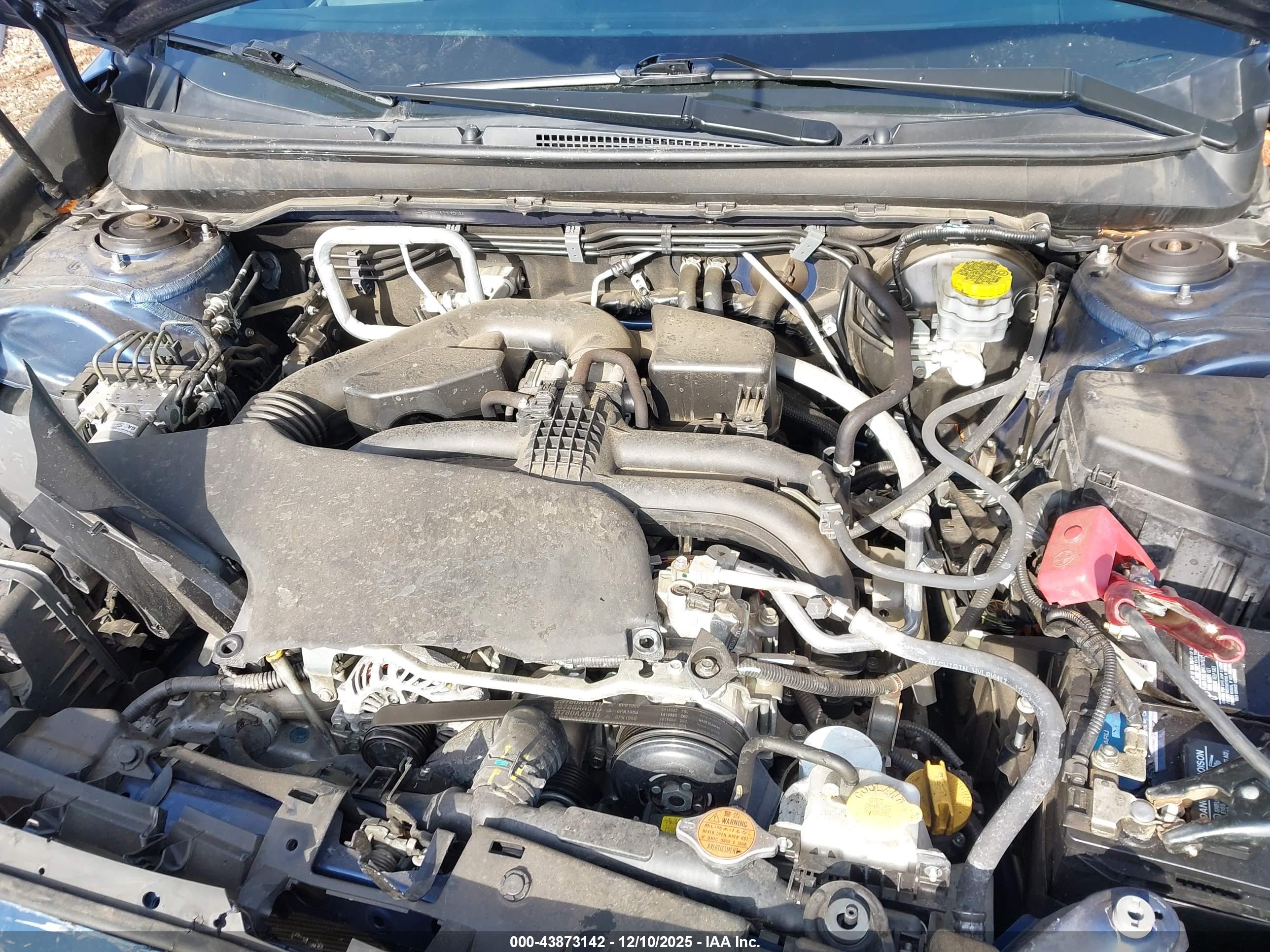 SUBARU OUTBACK image 10