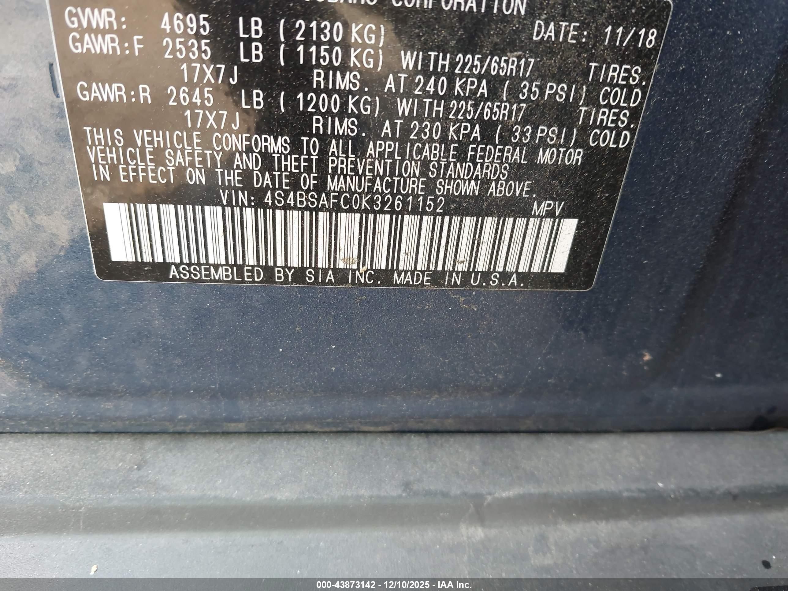 SUBARU OUTBACK image 9