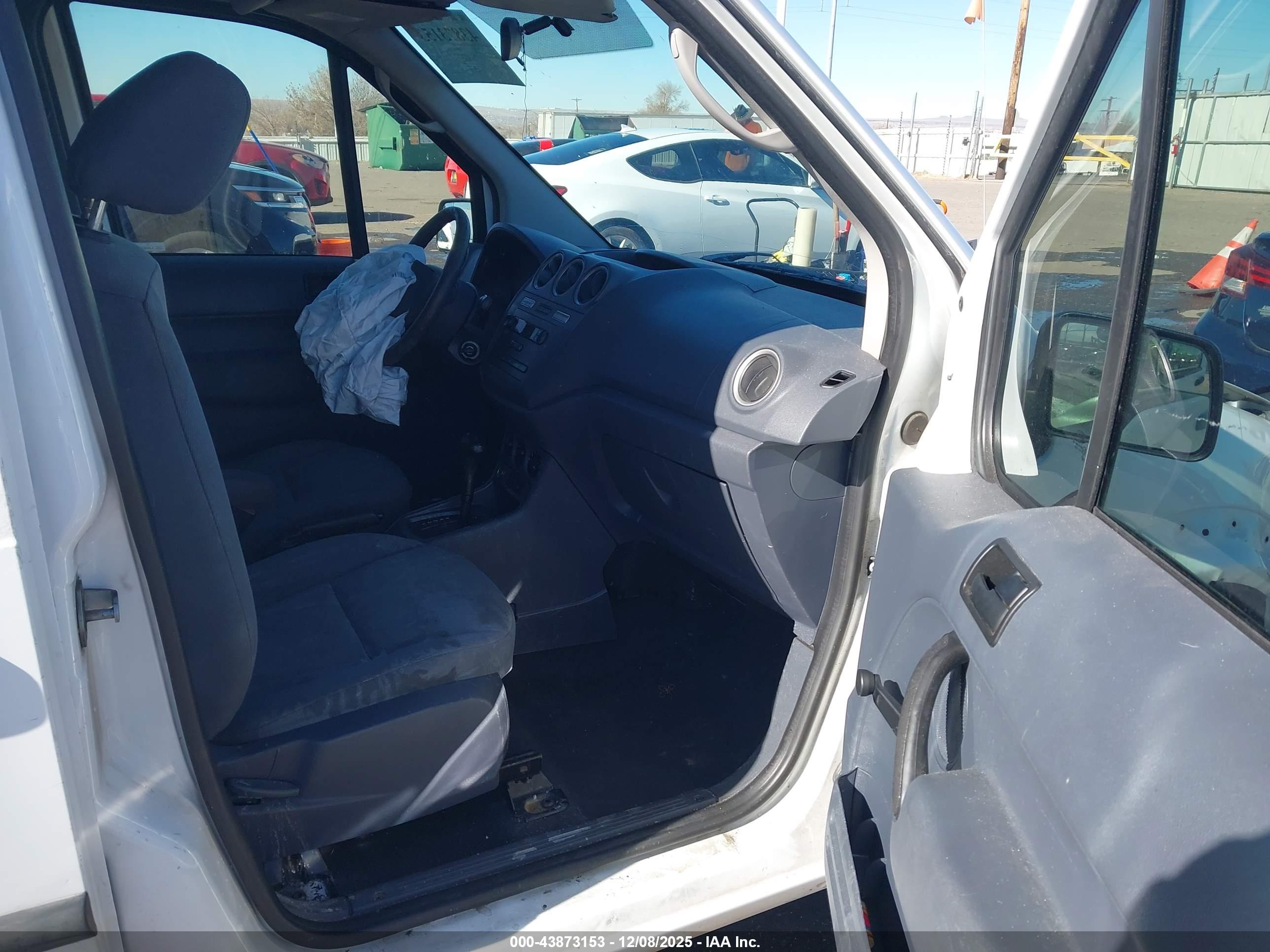 FORD TRANSIT image 5