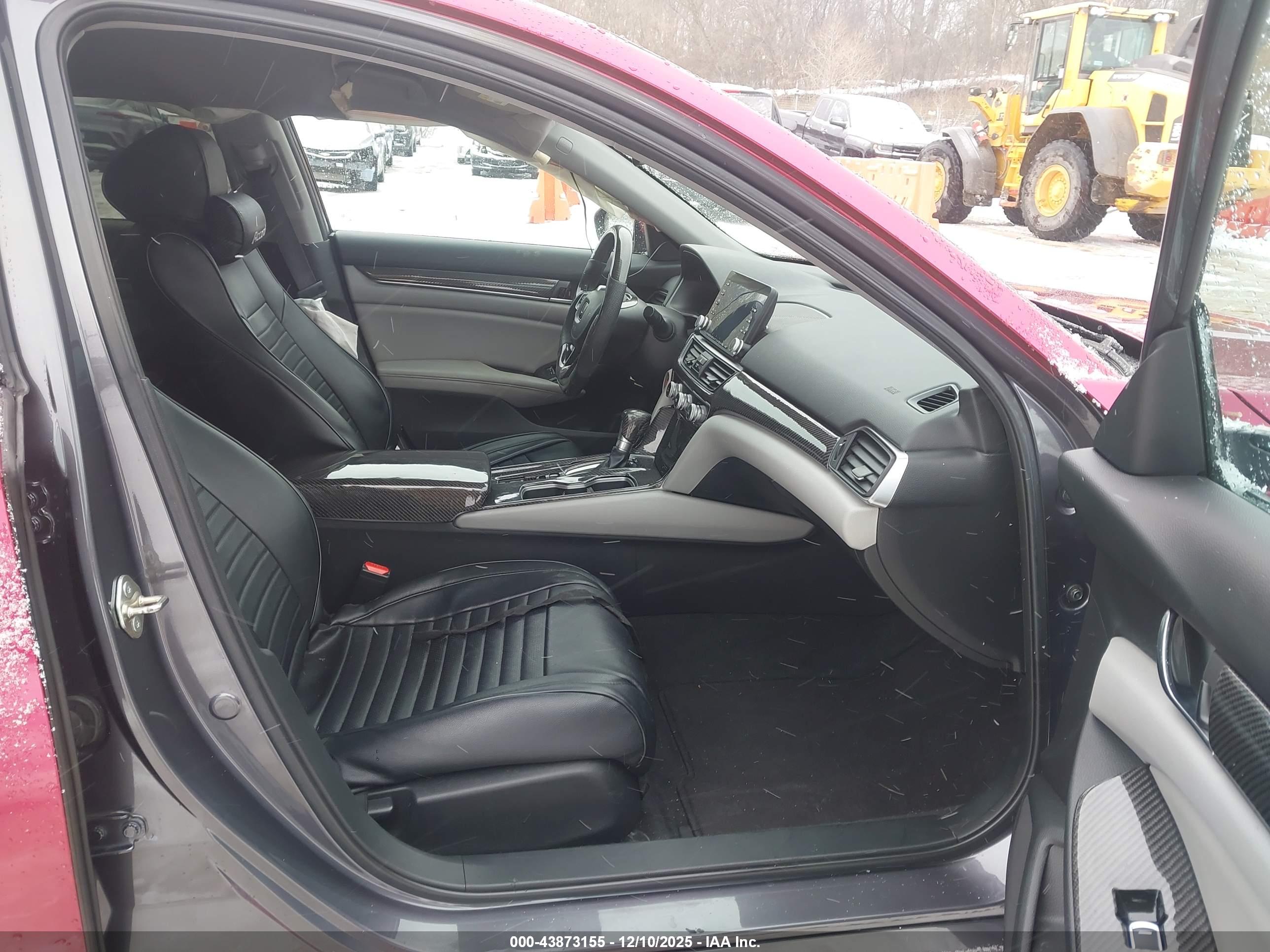 HONDA ACCORD image 5