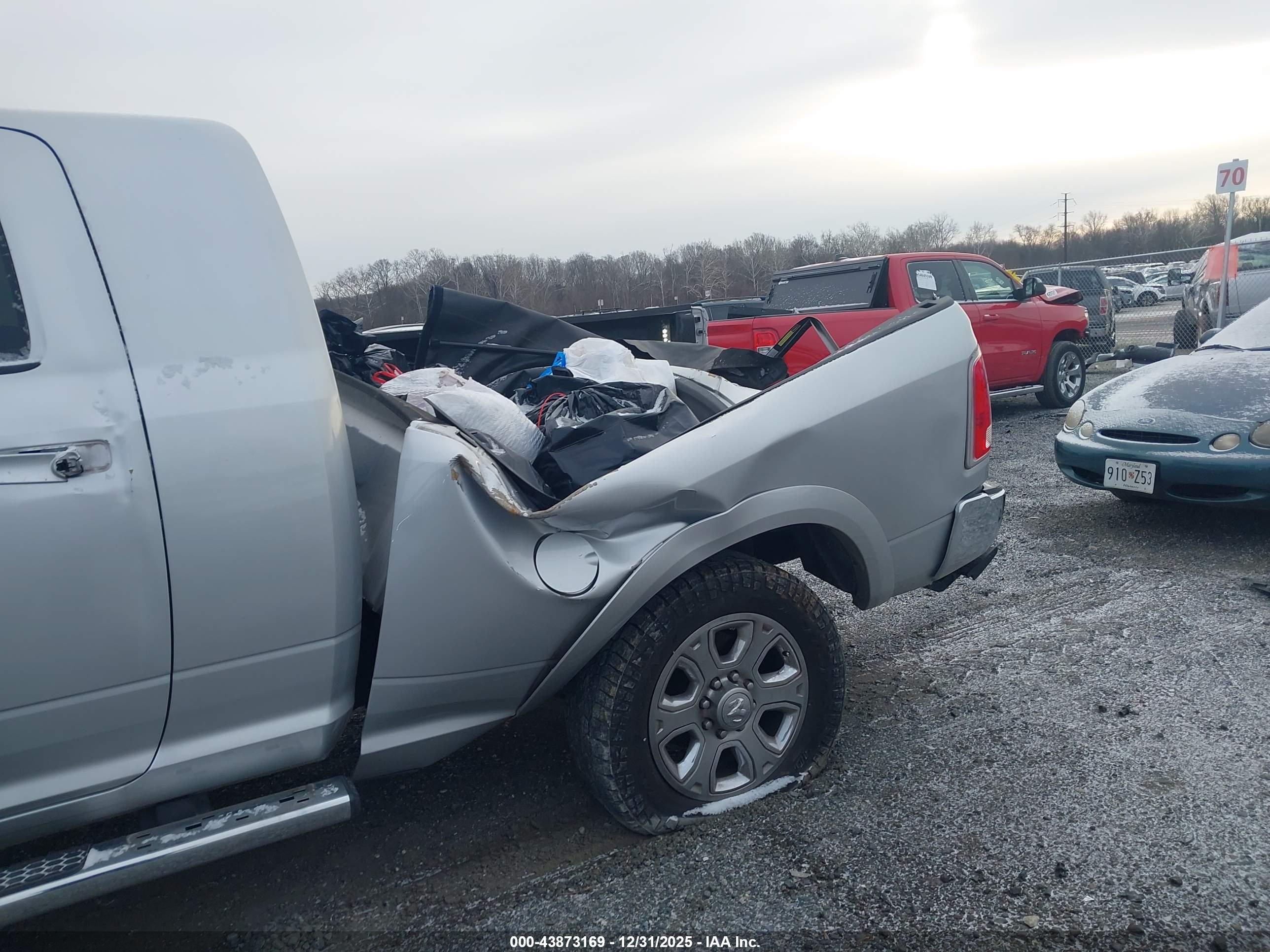 RAM 2500 image 6