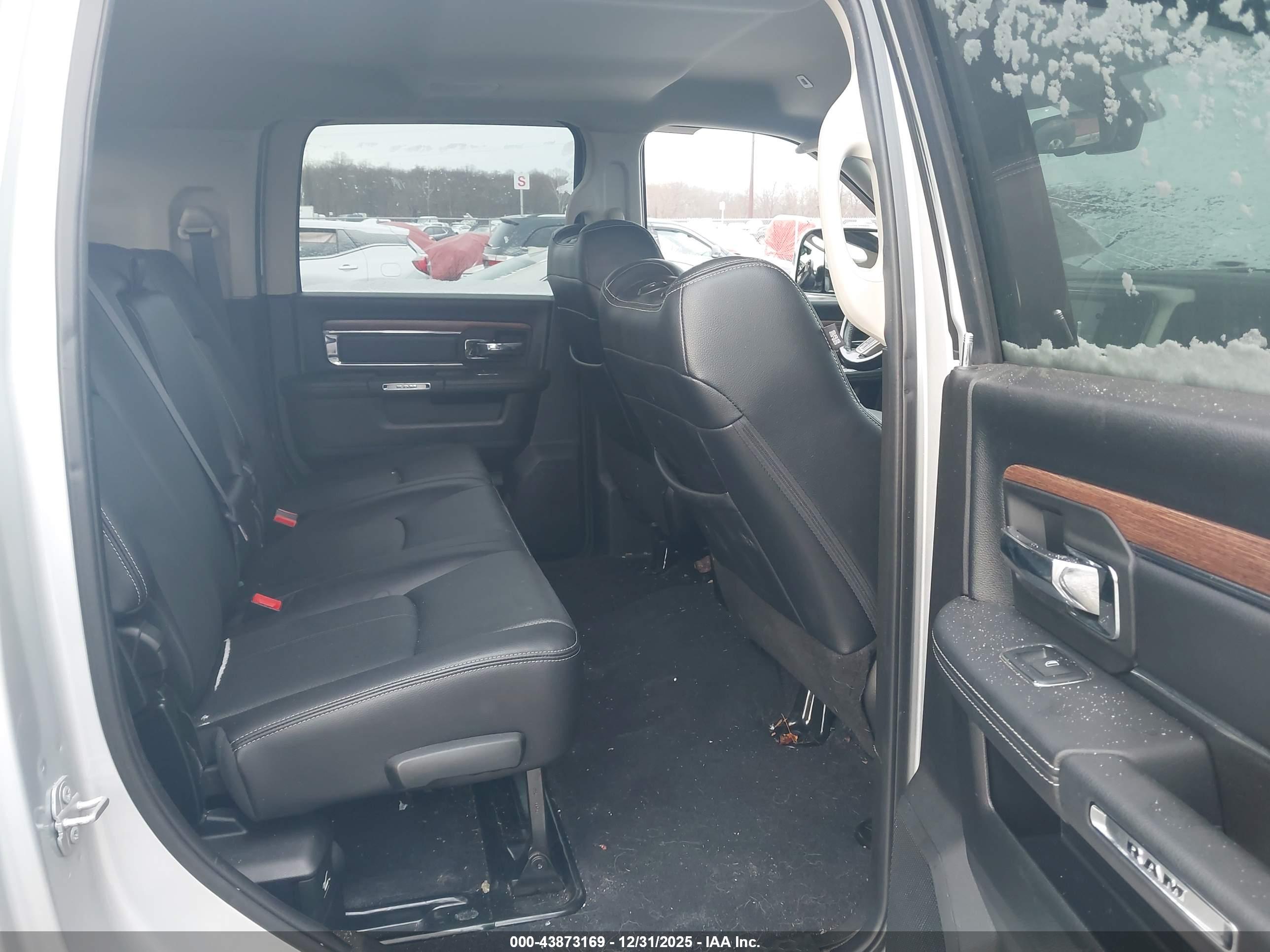 RAM 2500 image 8