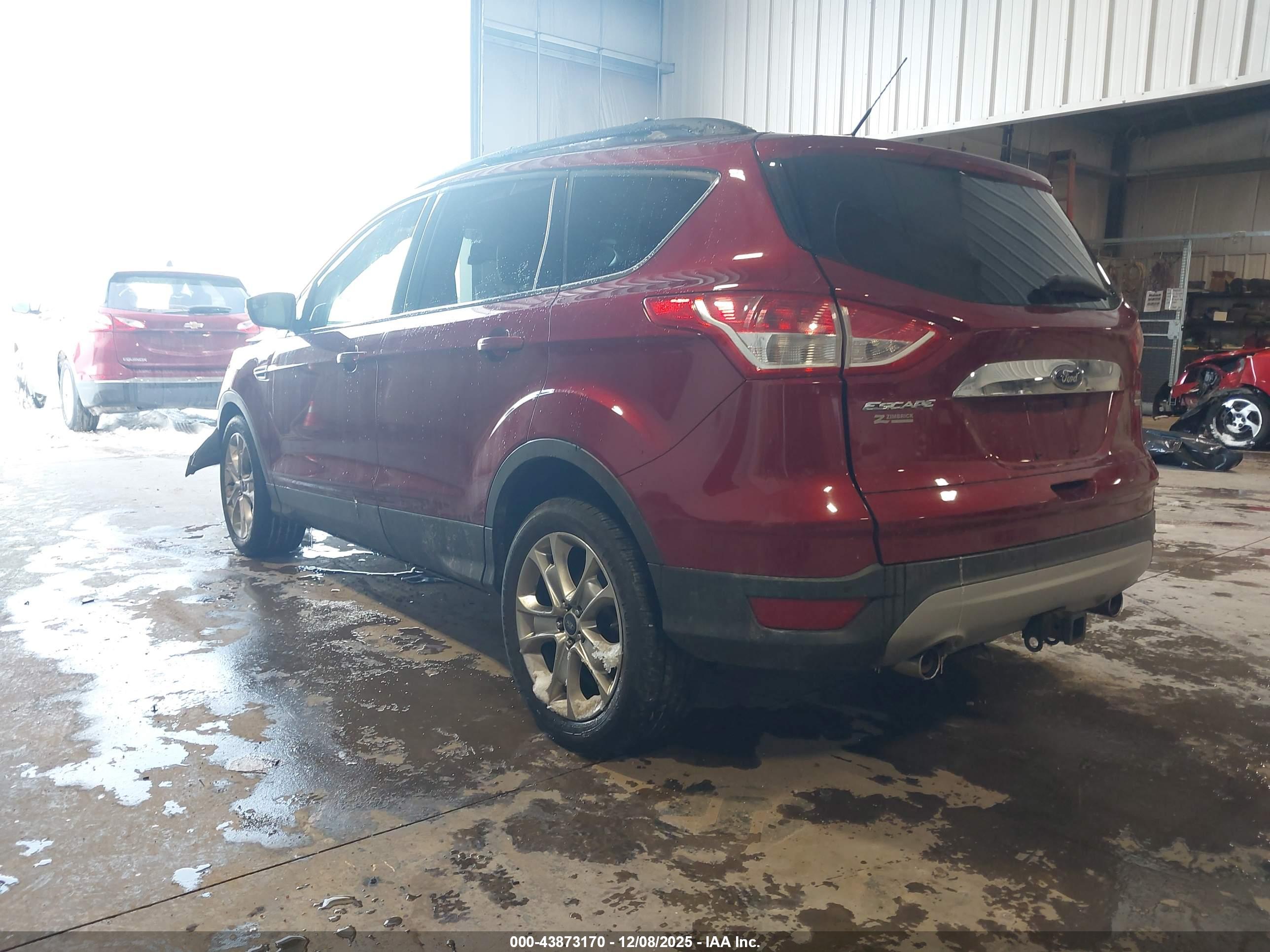 FORD ESCAPE image 3