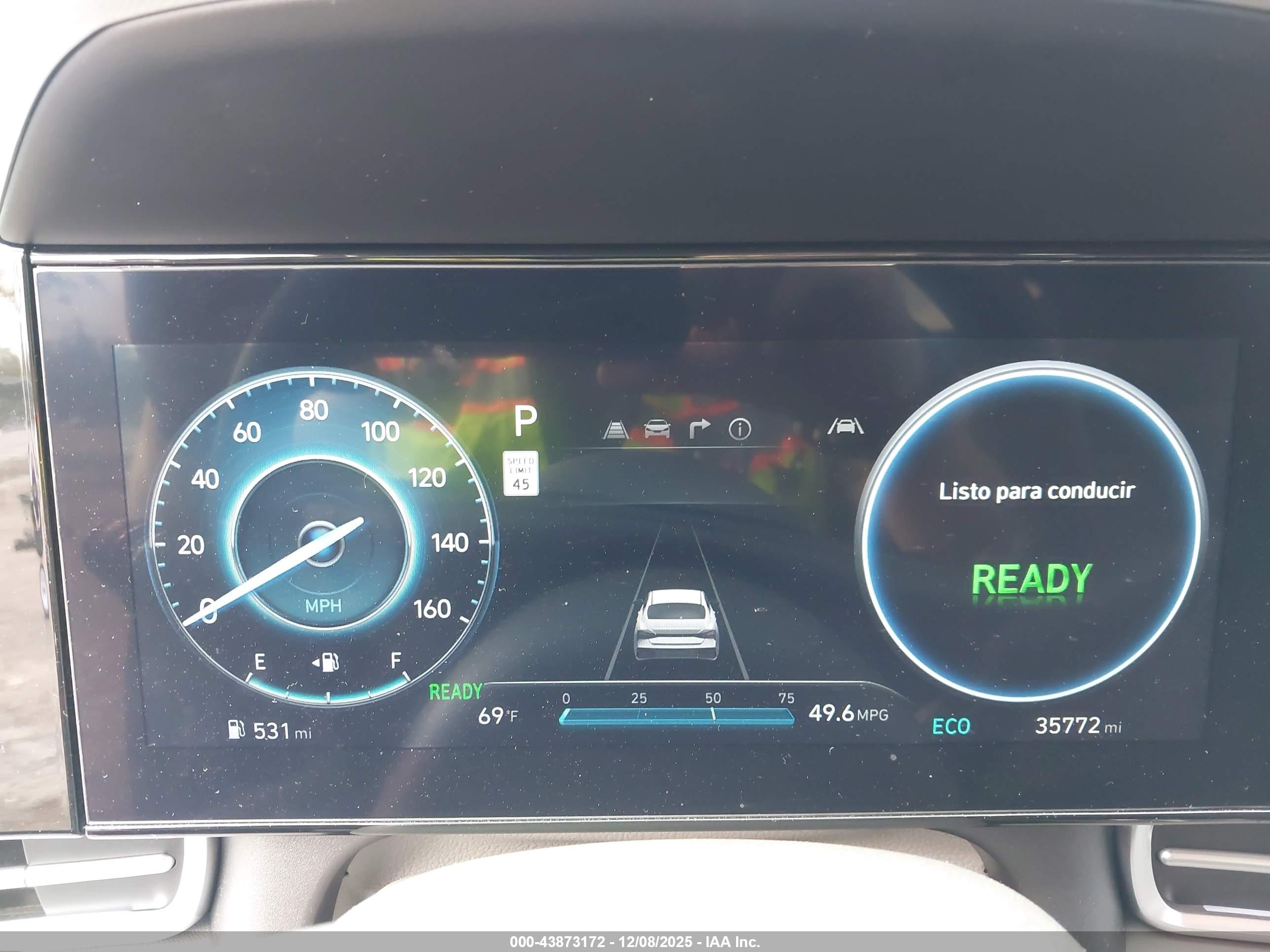 HYUNDAI ELANTRA image 7