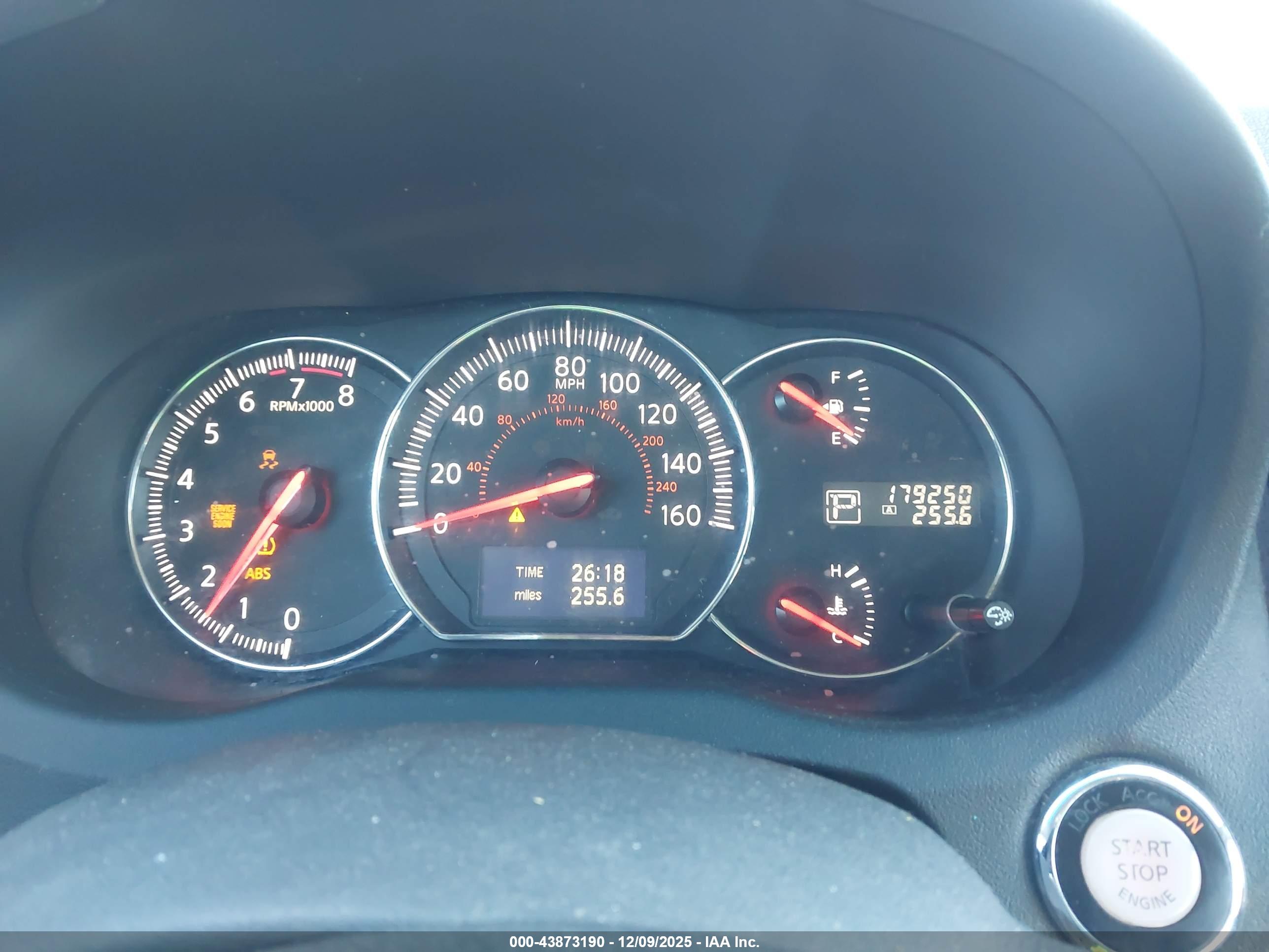 NISSAN MAXIMA image 7