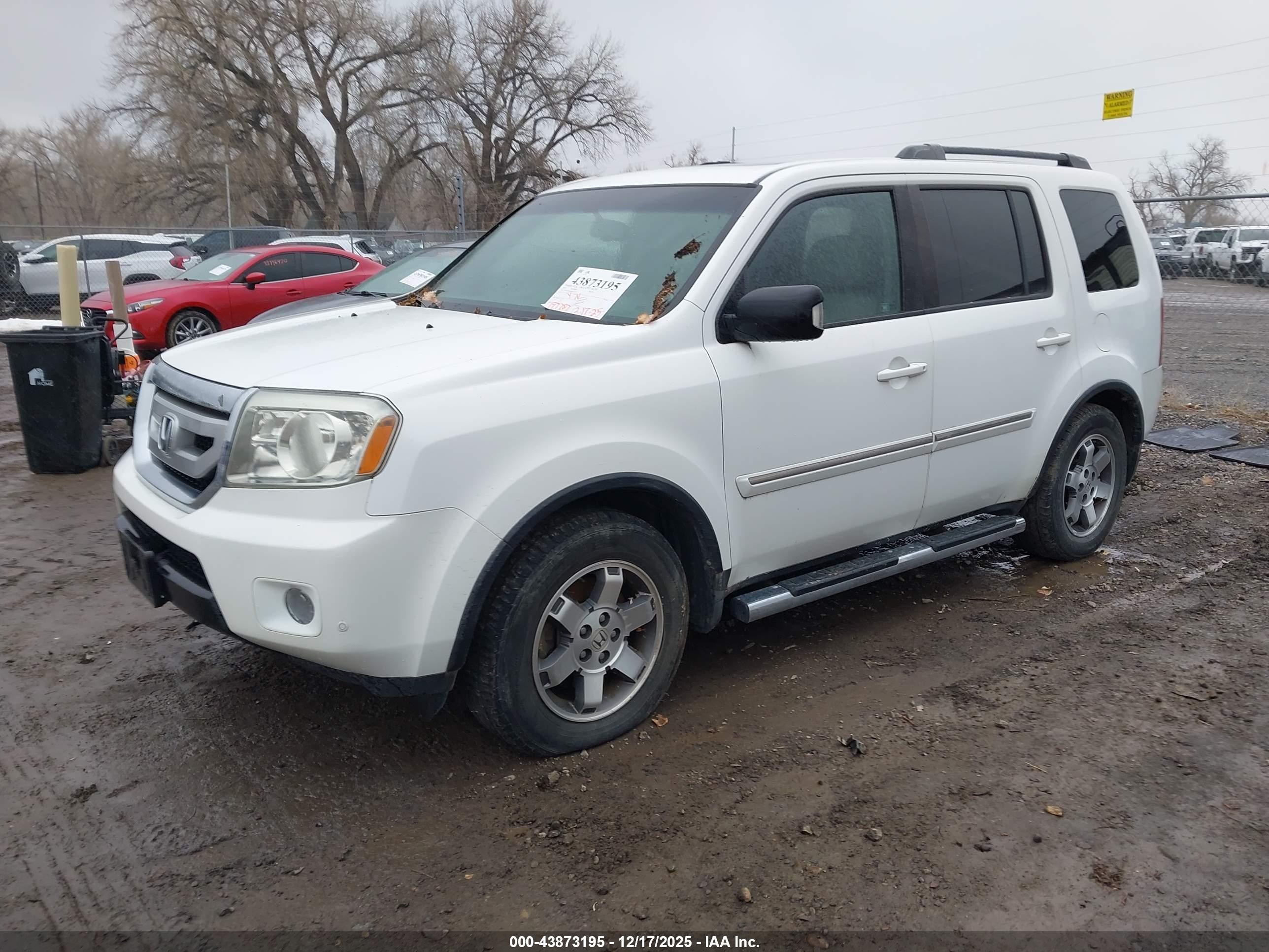 HONDA PILOT image 2