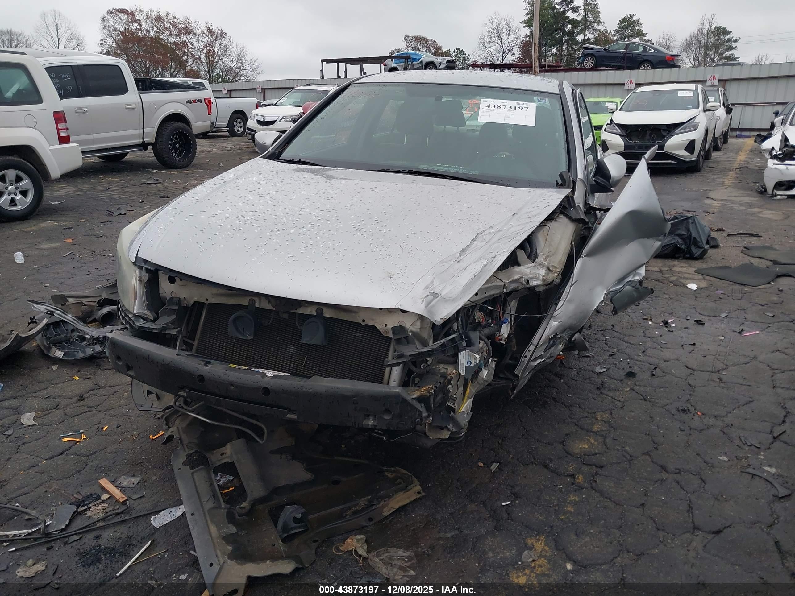 HONDA ACCORD image 6