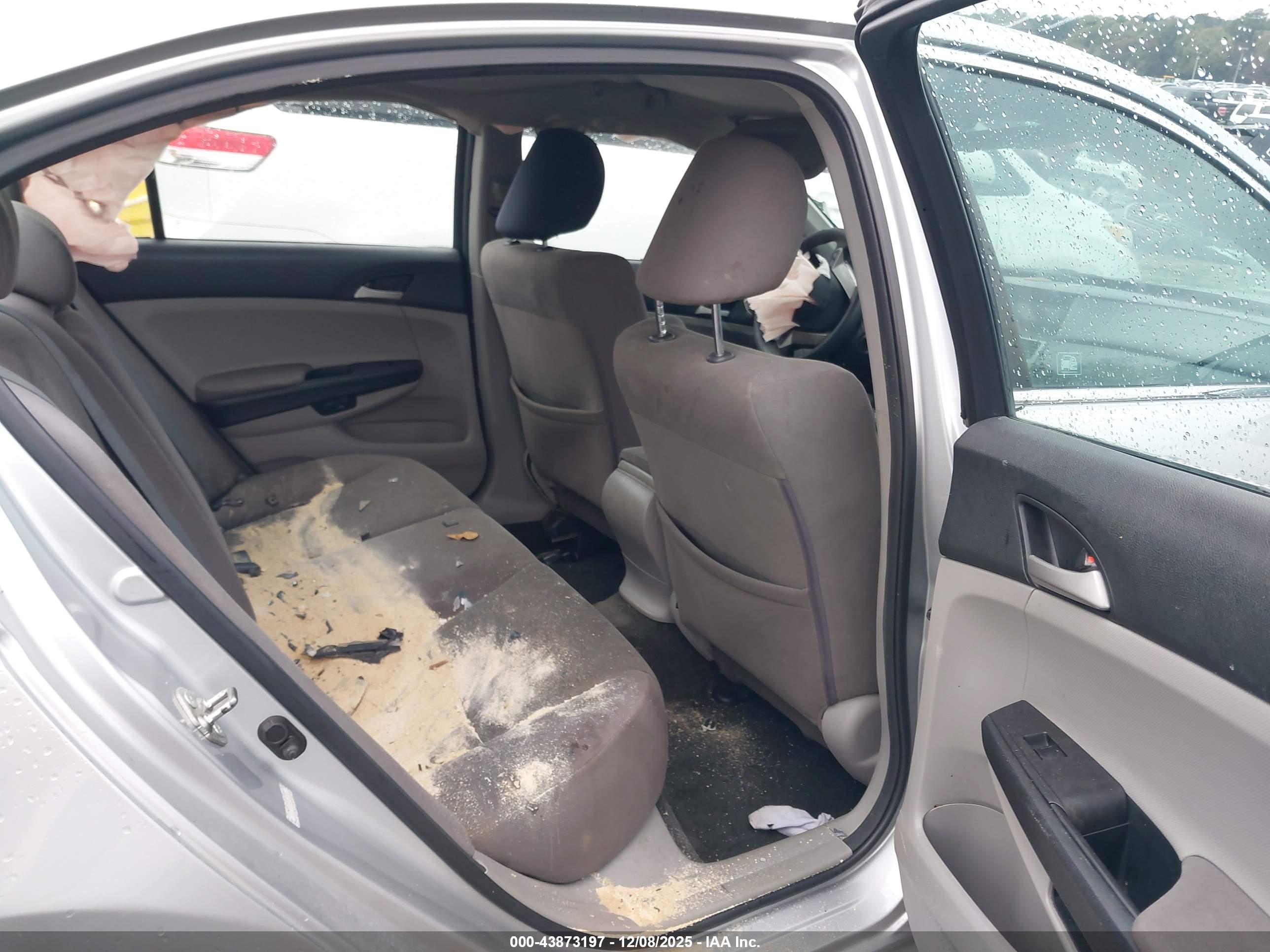 HONDA ACCORD image 8