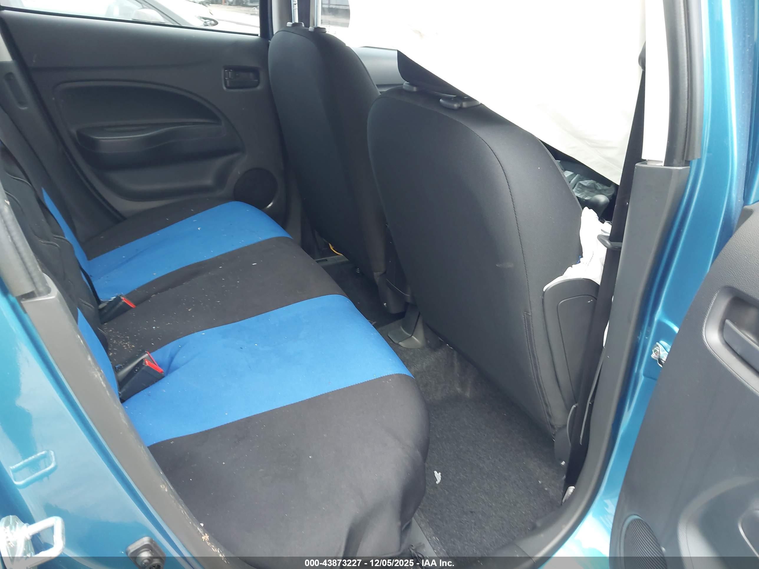MITSUBISHI MIRAGE image 8