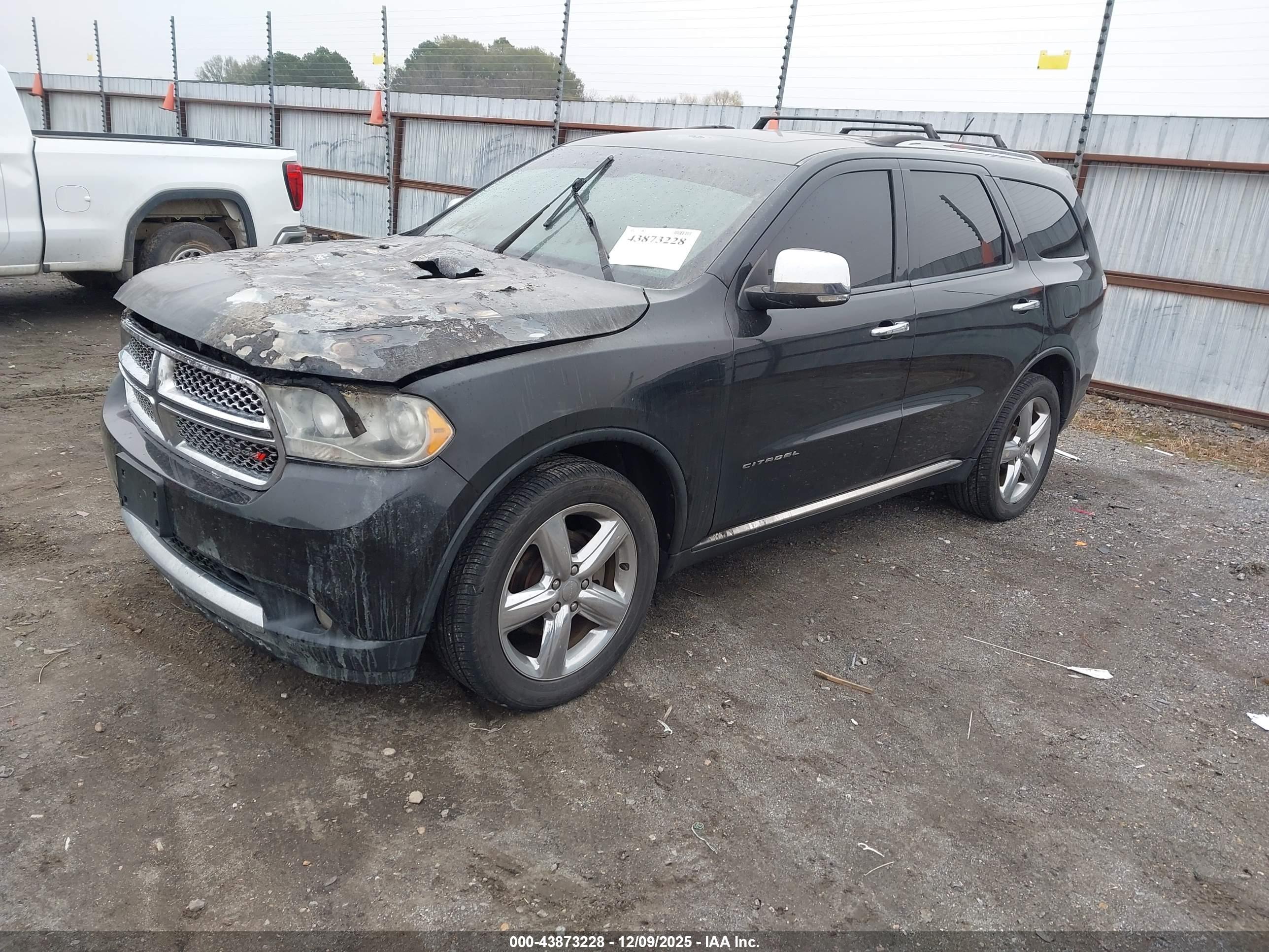 DODGE DURANGO image 2