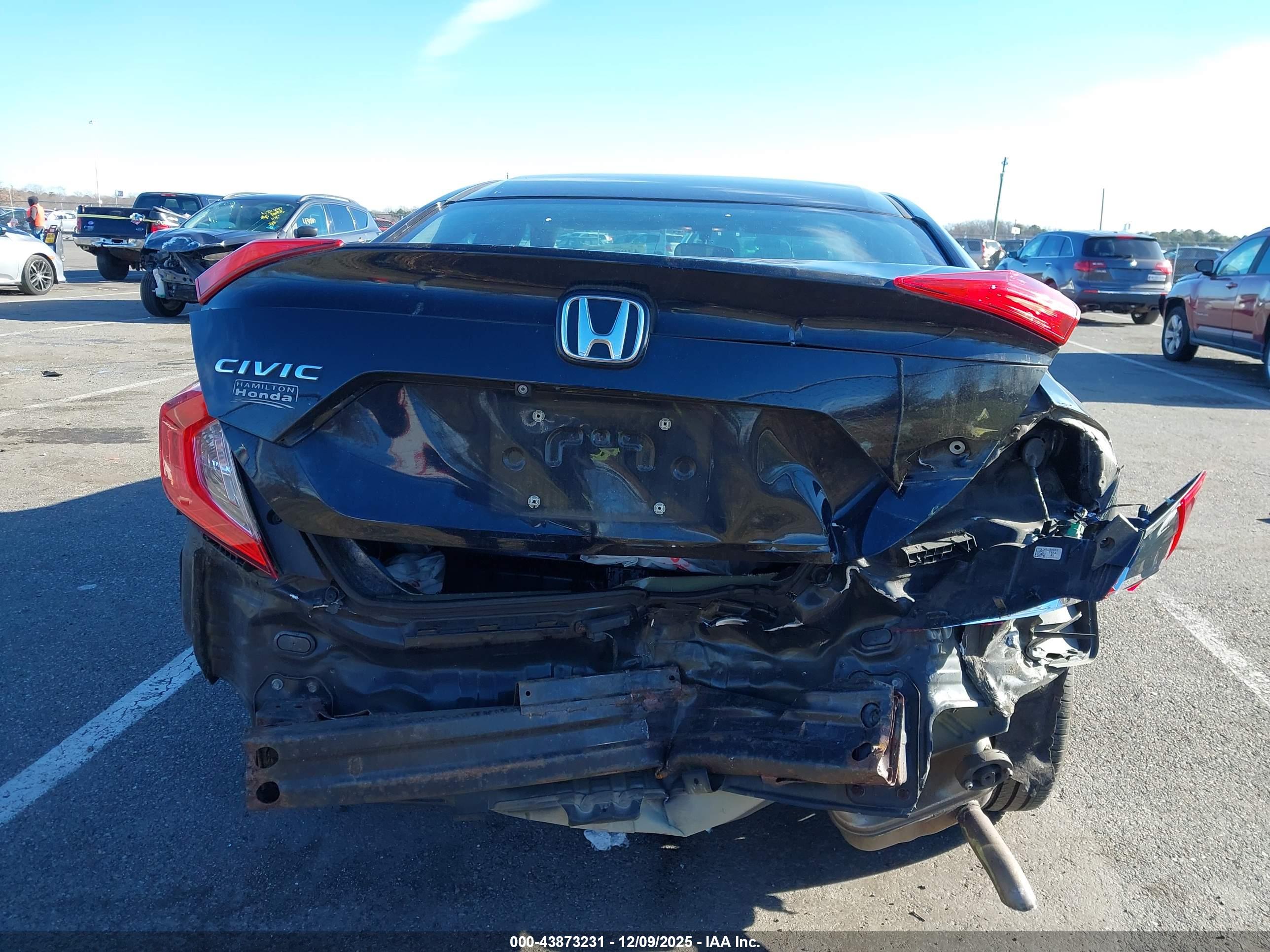 HONDA CIVIC image 6