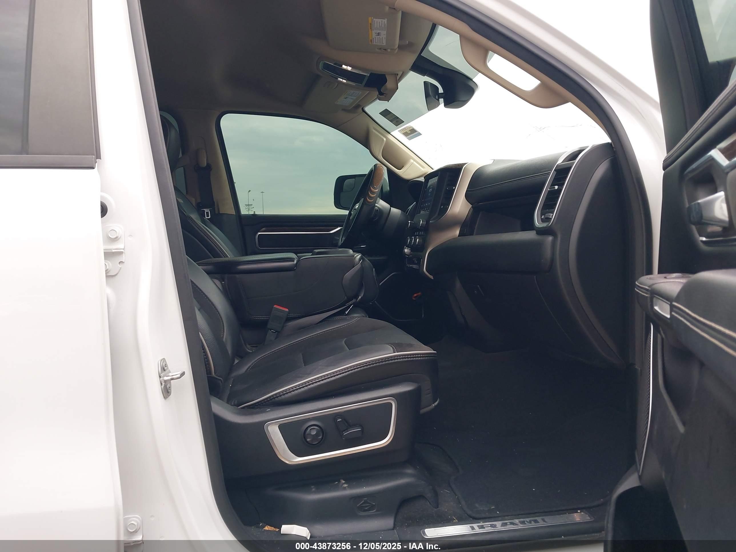 RAM 1500 image 5
