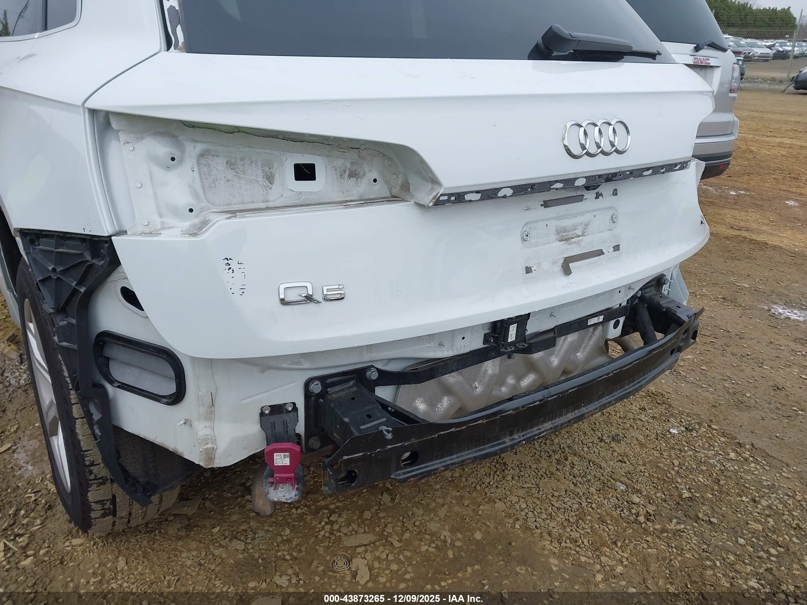 AUDI Q5 image 6