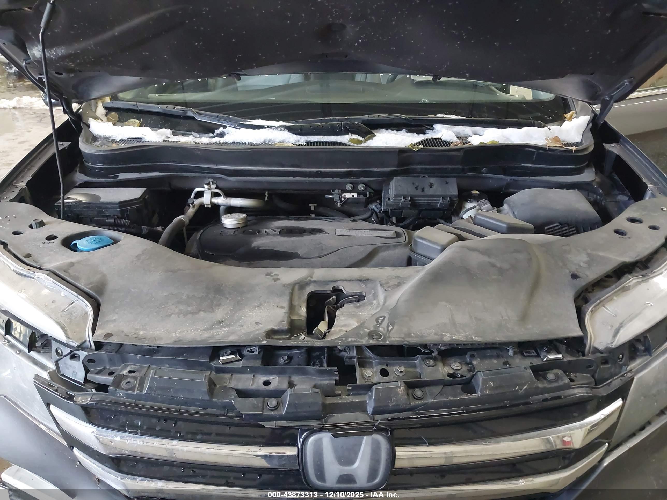 HONDA PILOT image 10
