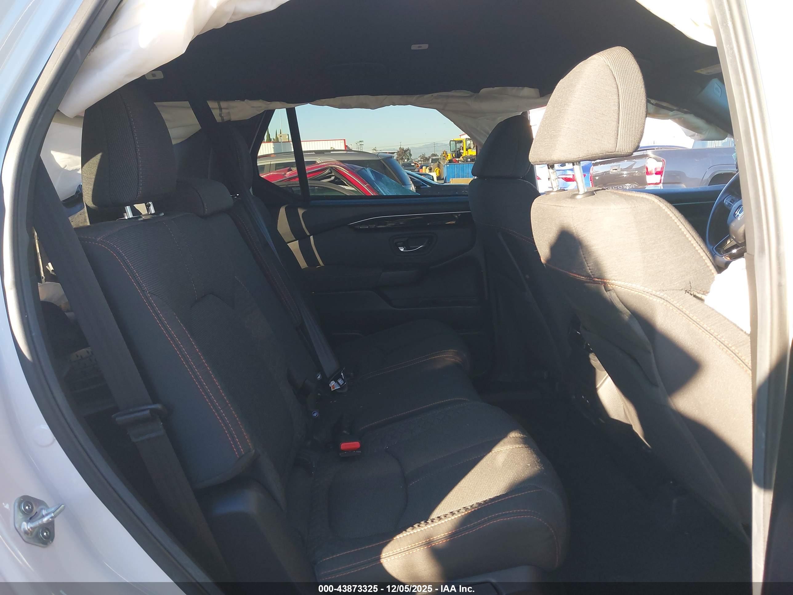 HONDA PILOT image 8