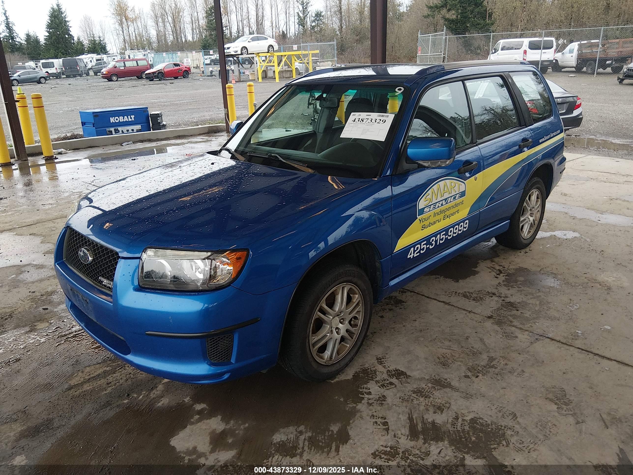 SUBARU FORESTER image 2