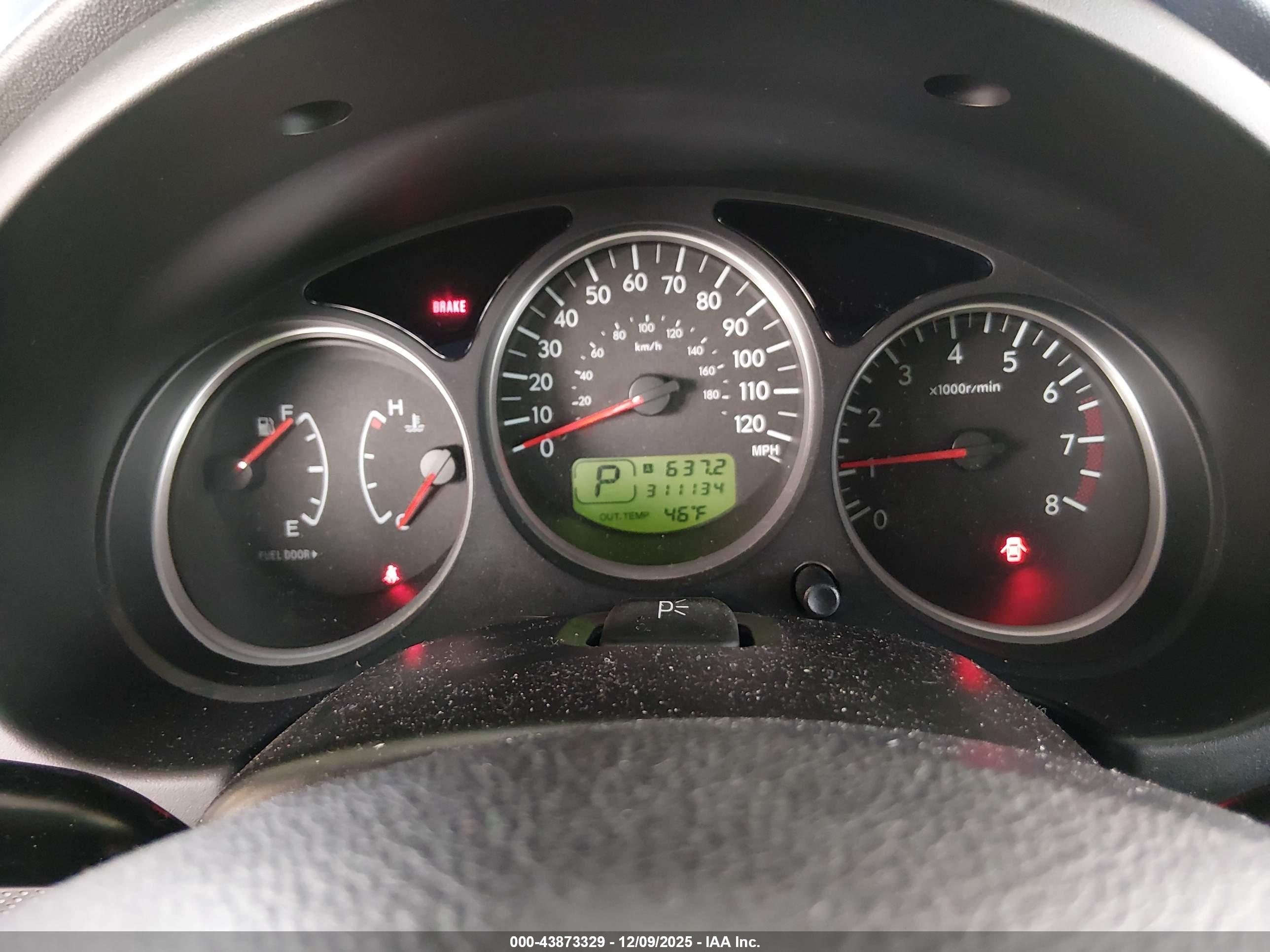 SUBARU FORESTER image 7