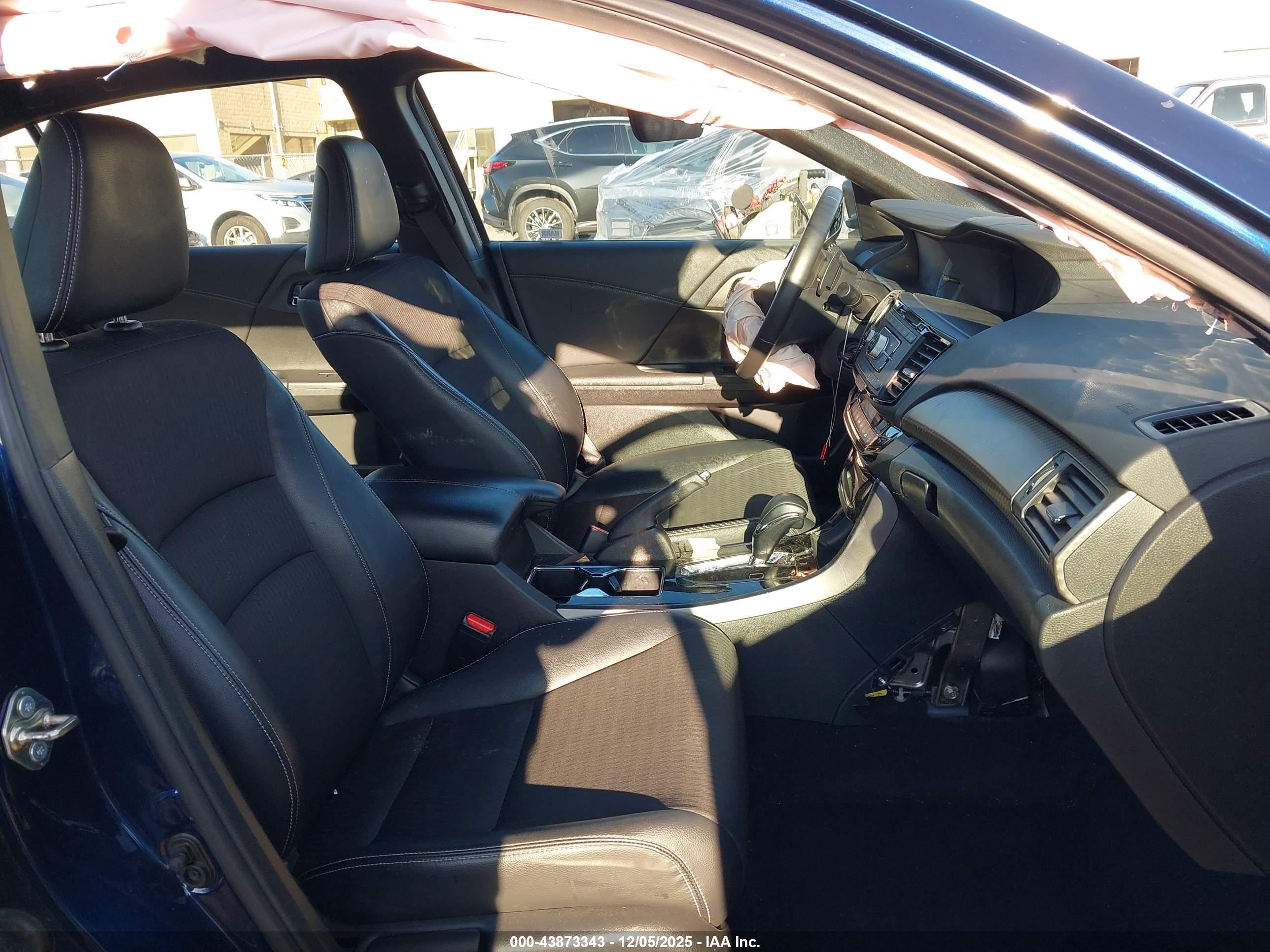 HONDA ACCORD image 5