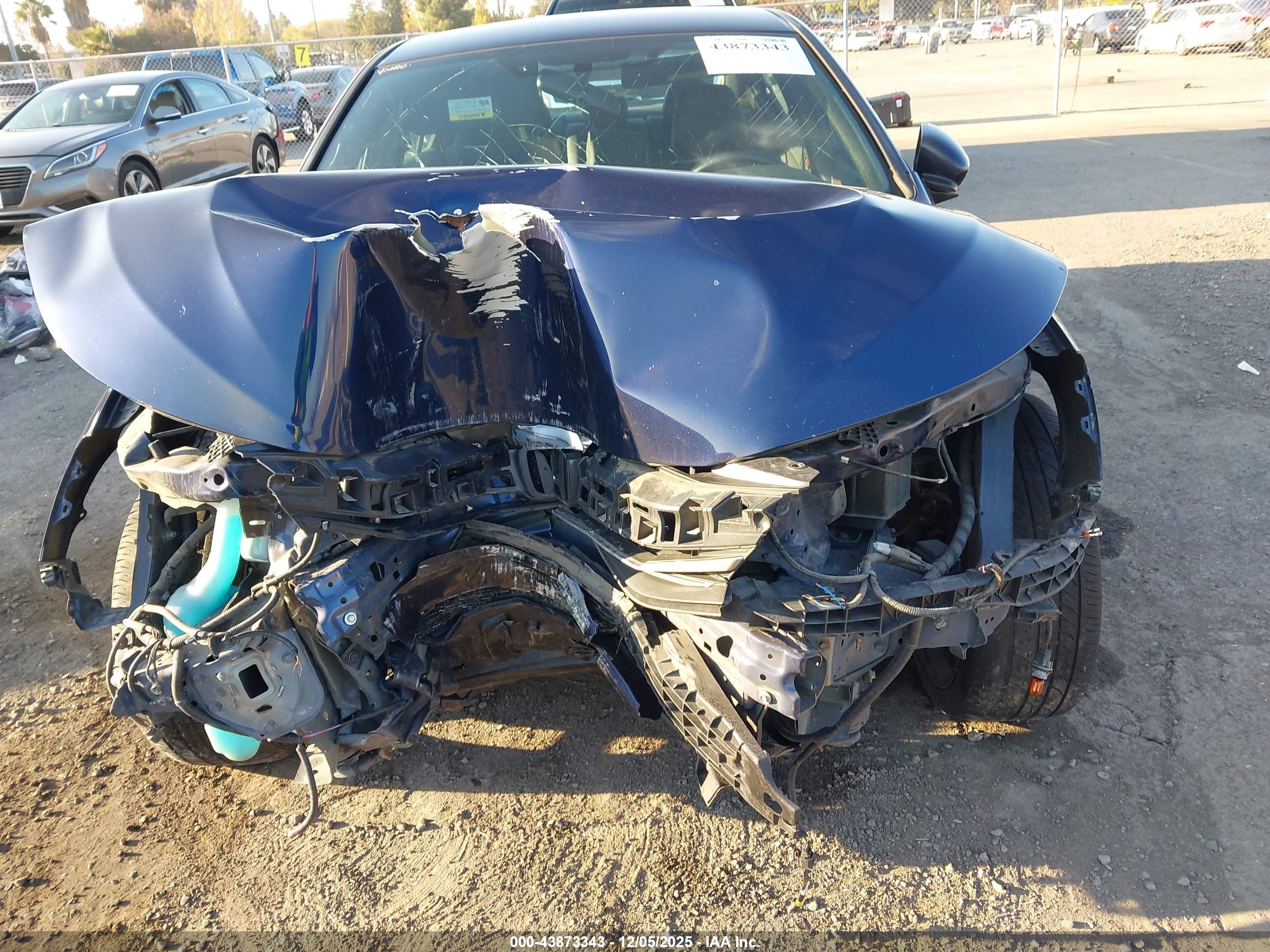 HONDA ACCORD image 6