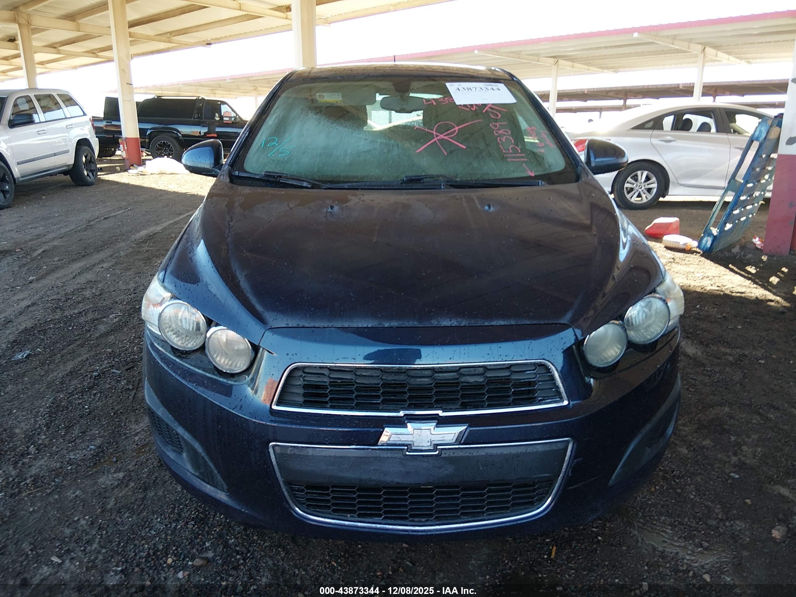 CHEVROLET SONIC image 6